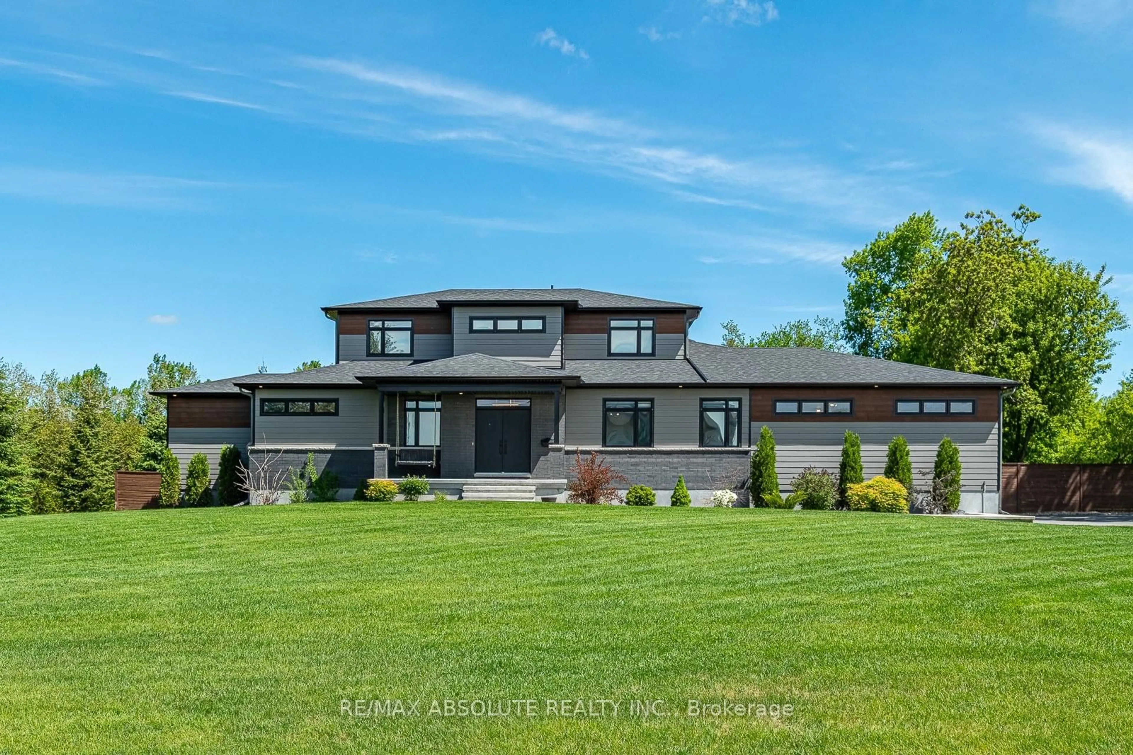 Home with brick exterior material, unknown for 108 Westar Farm Way, Ashton Ontario K0A 1B0