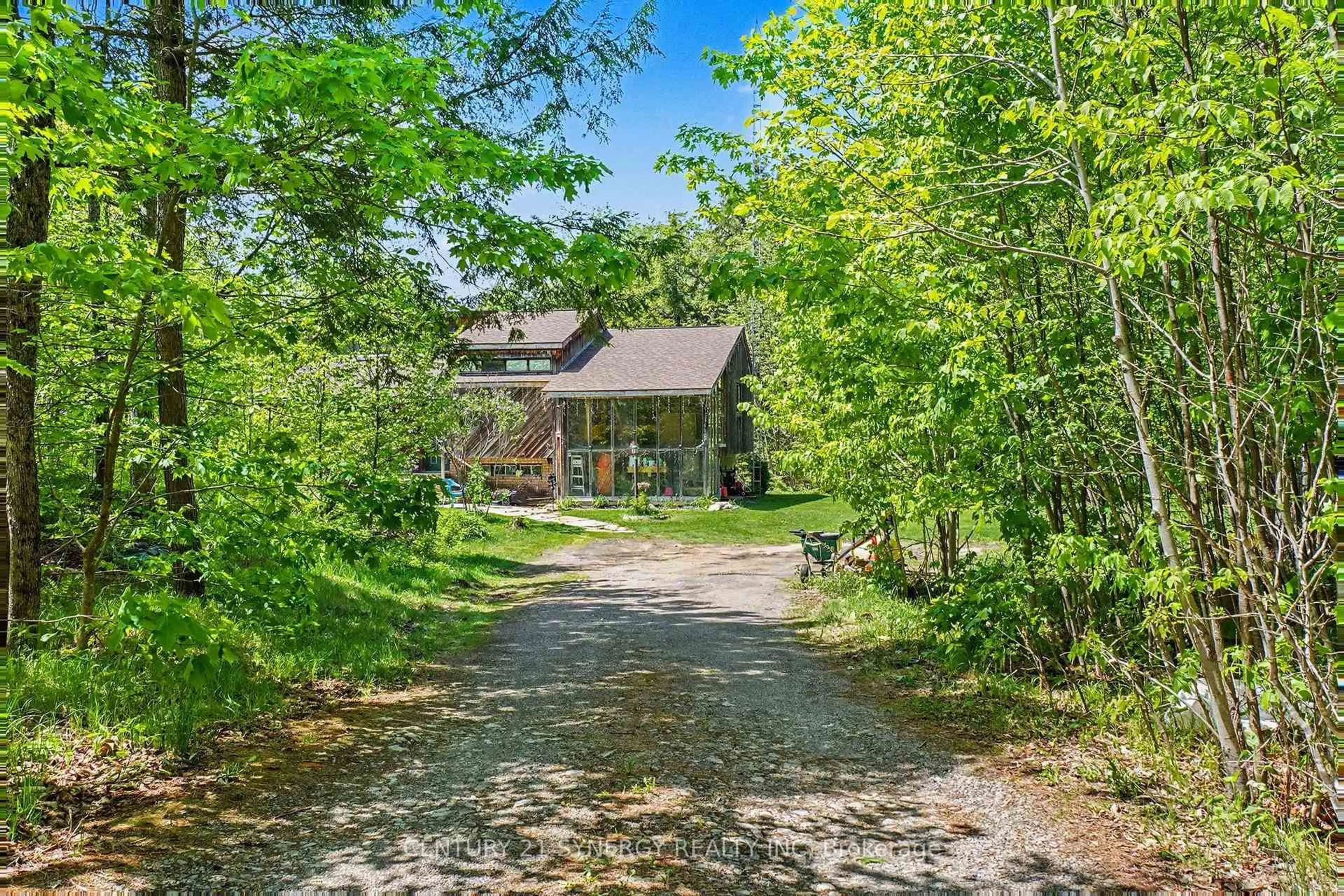 A pic from outside/outdoor area/front of a property/back of a property/a pic from drone, unknown for 1148 Wolf Grove Rd, Almonte Ontario K0A 1A0