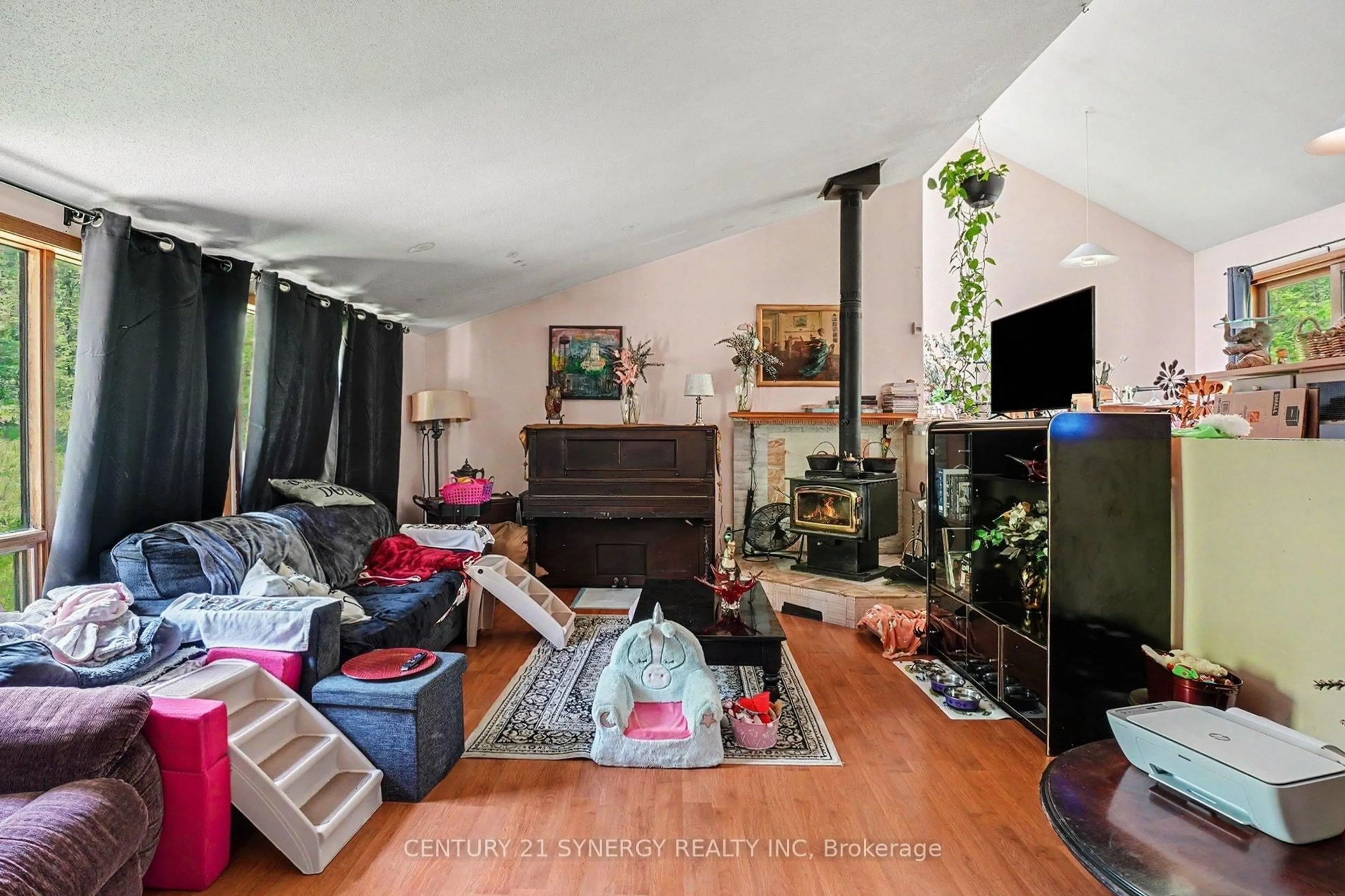 Living room with furniture, unknown for 1148 Wolf Grove Rd, Almonte Ontario K0A 1A0