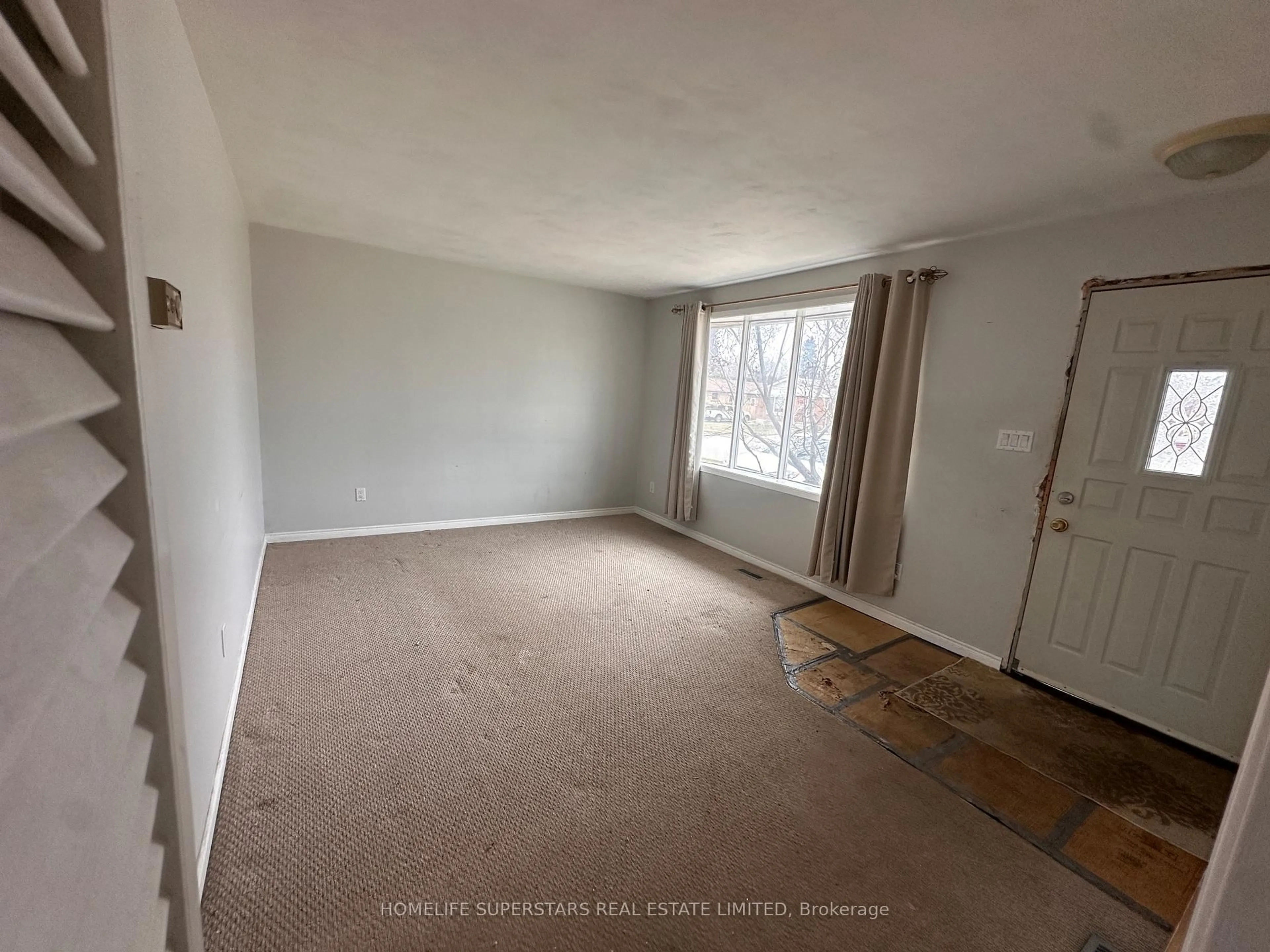 A pic of a room for 14 Locke Ave, St. Thomas Ontario N5P 3X2