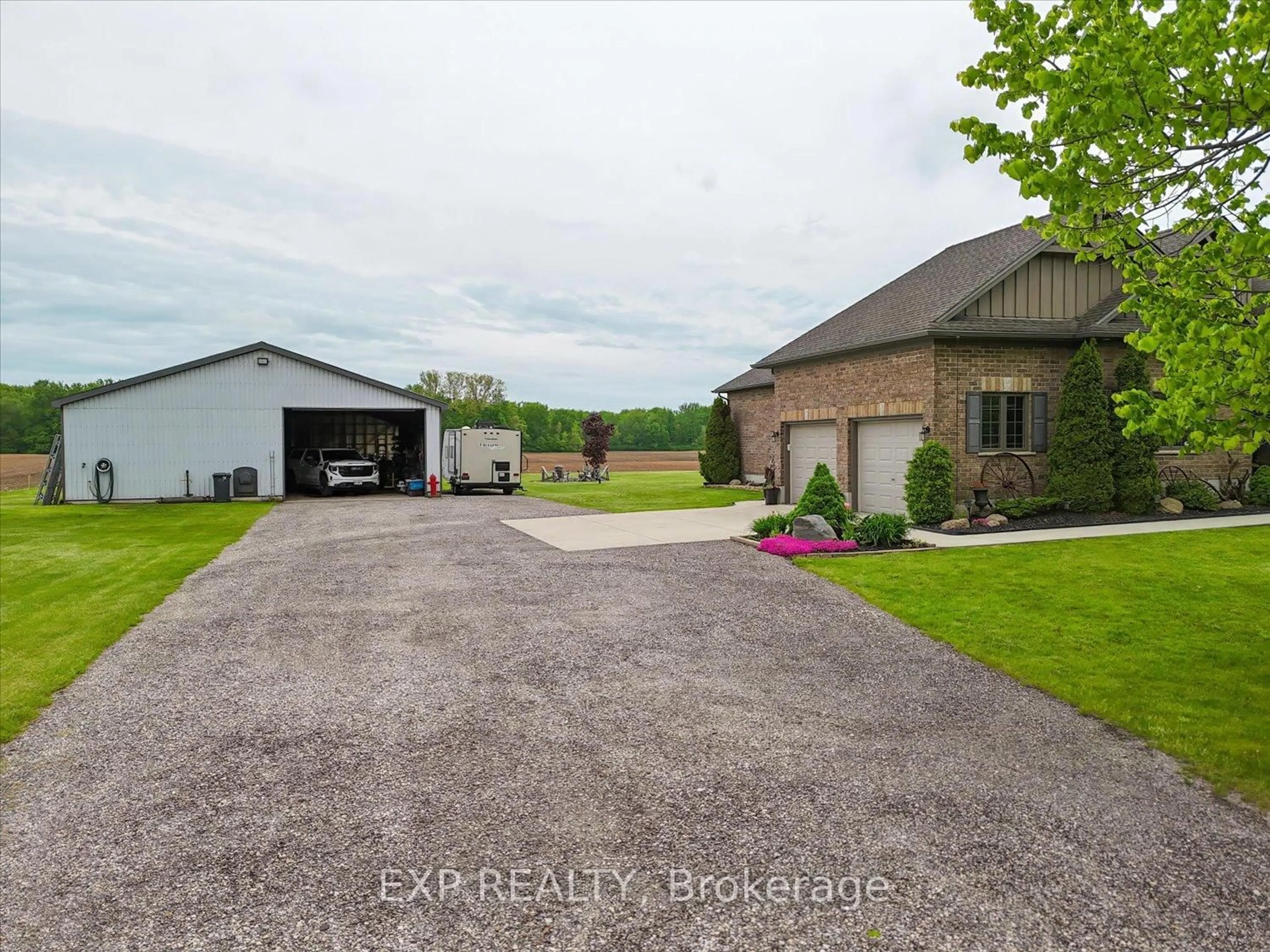A pic from outside/outdoor area/front of a property/back of a property/a pic from drone, street for 51949 John Wise Line, Malahide Ontario N5H 2R5