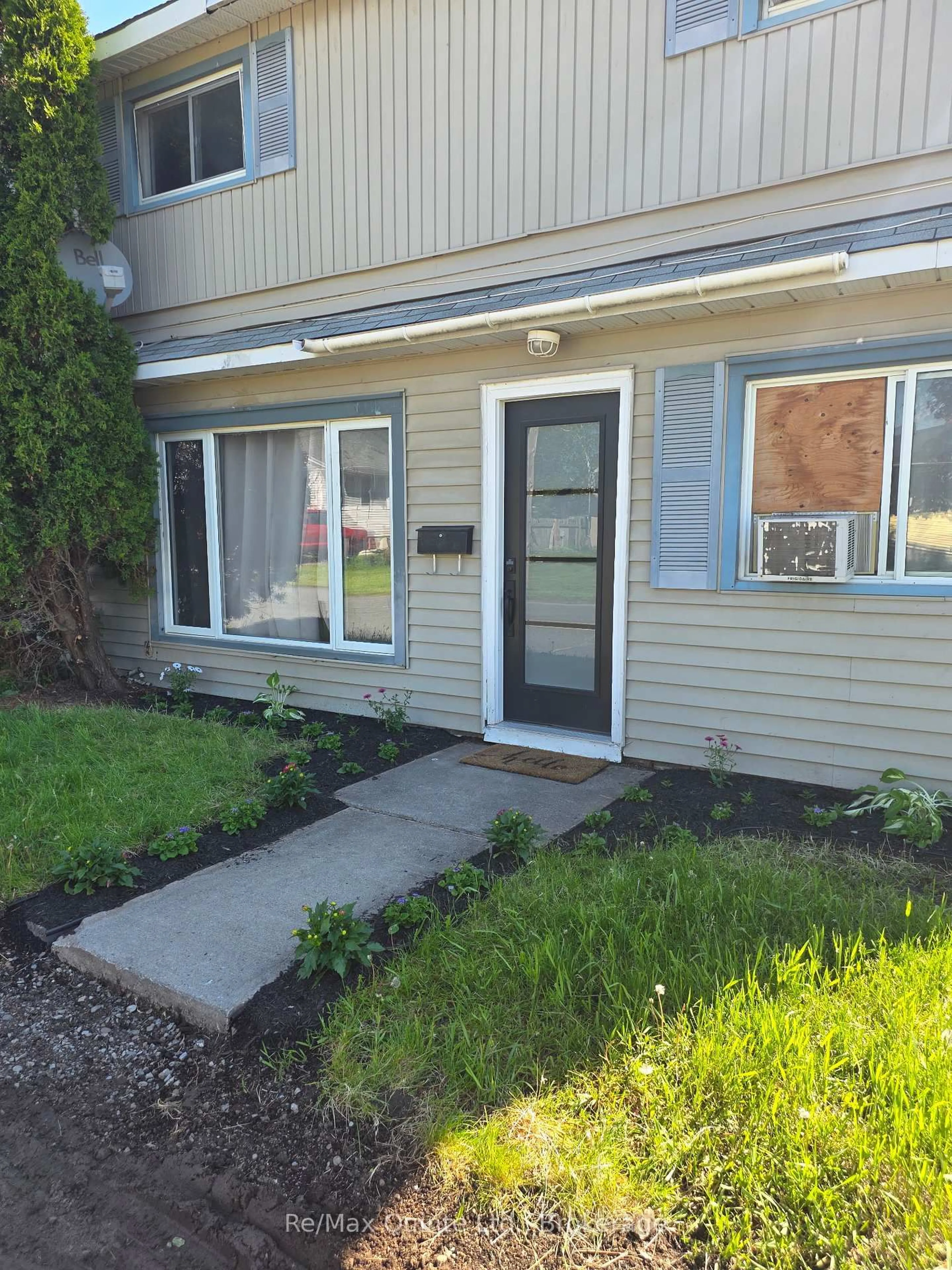 Unknown for 60 Oxford Rd, Hastings Ontario K0K 2C0