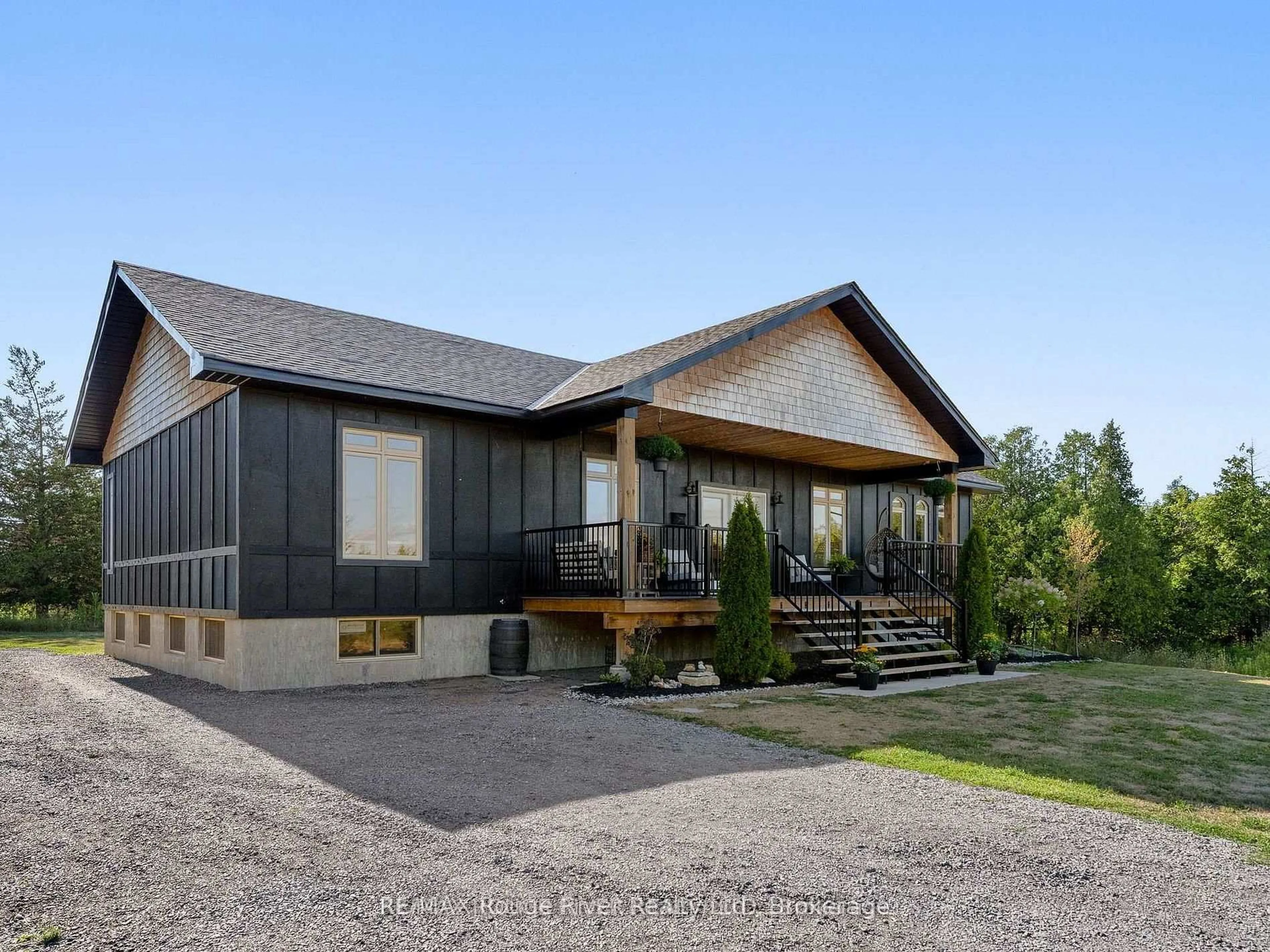 Home with vinyl exterior material, building for 1176 IXL Rd, Trent Hills Ontario K0L 1L0