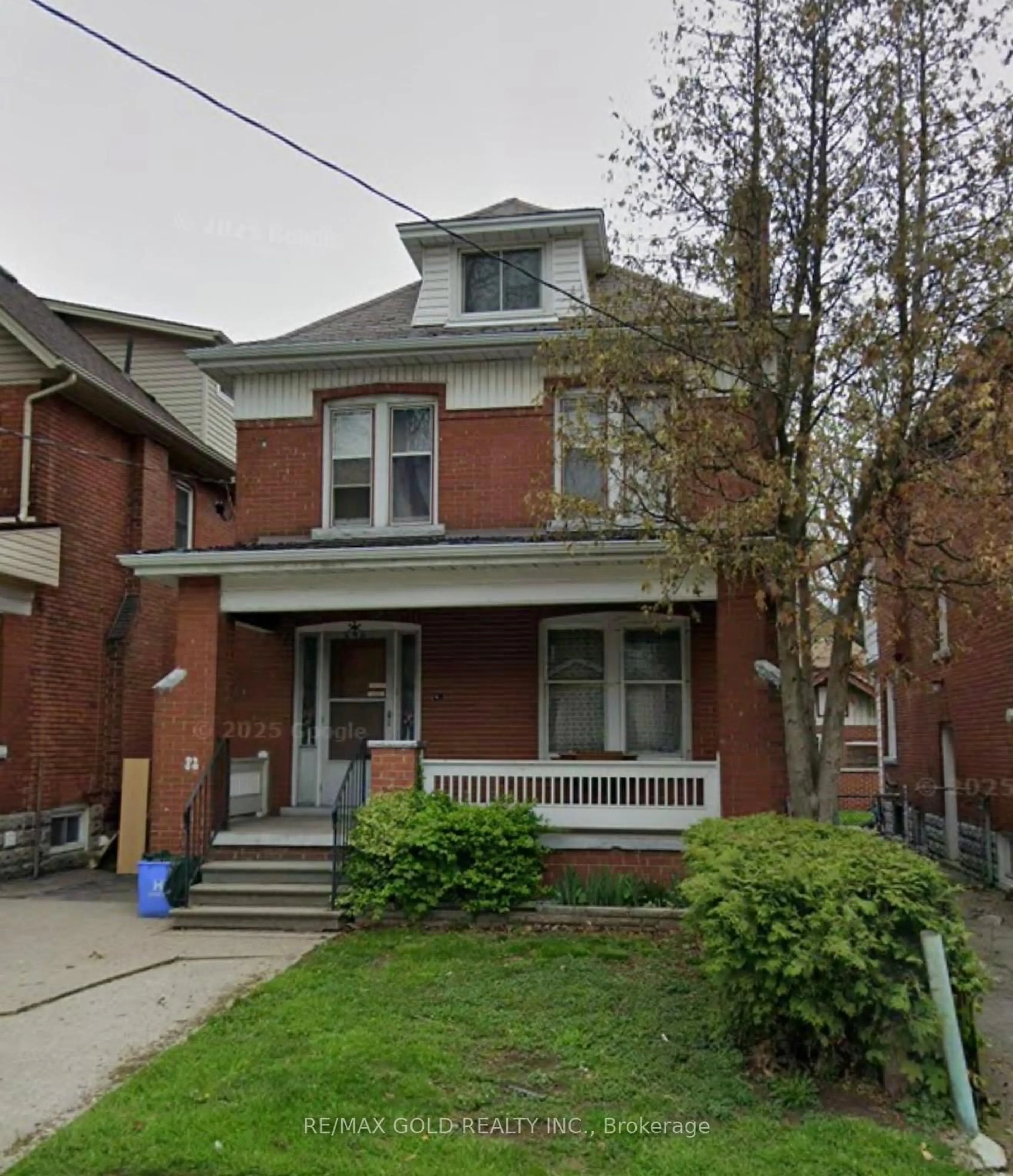 Home with brick exterior material, street for 83 Balmoral Ave, Hamilton Ontario L8L 7R5