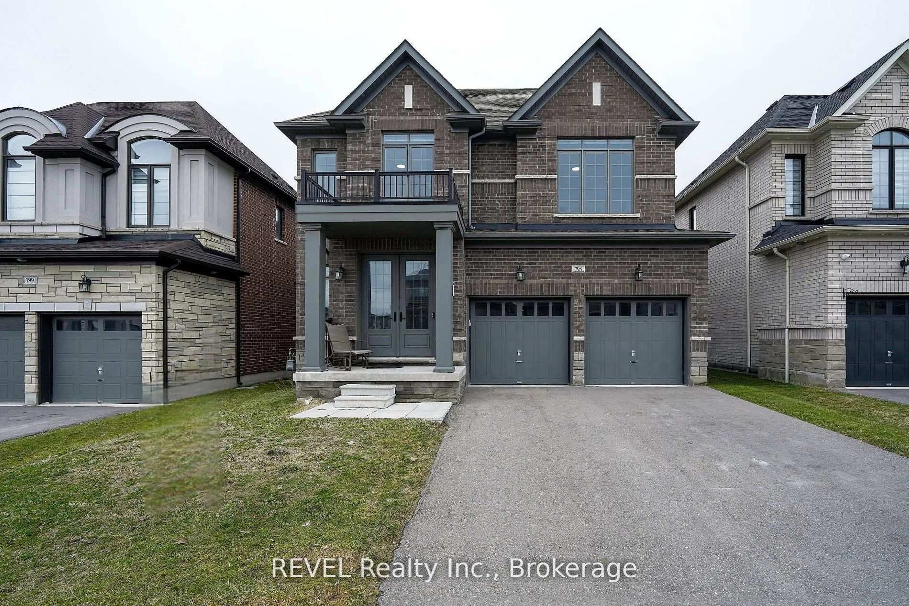 Home with brick exterior material, street for 795 QUEENSTON Blvd, Woodstock Ontario N4T 0N1