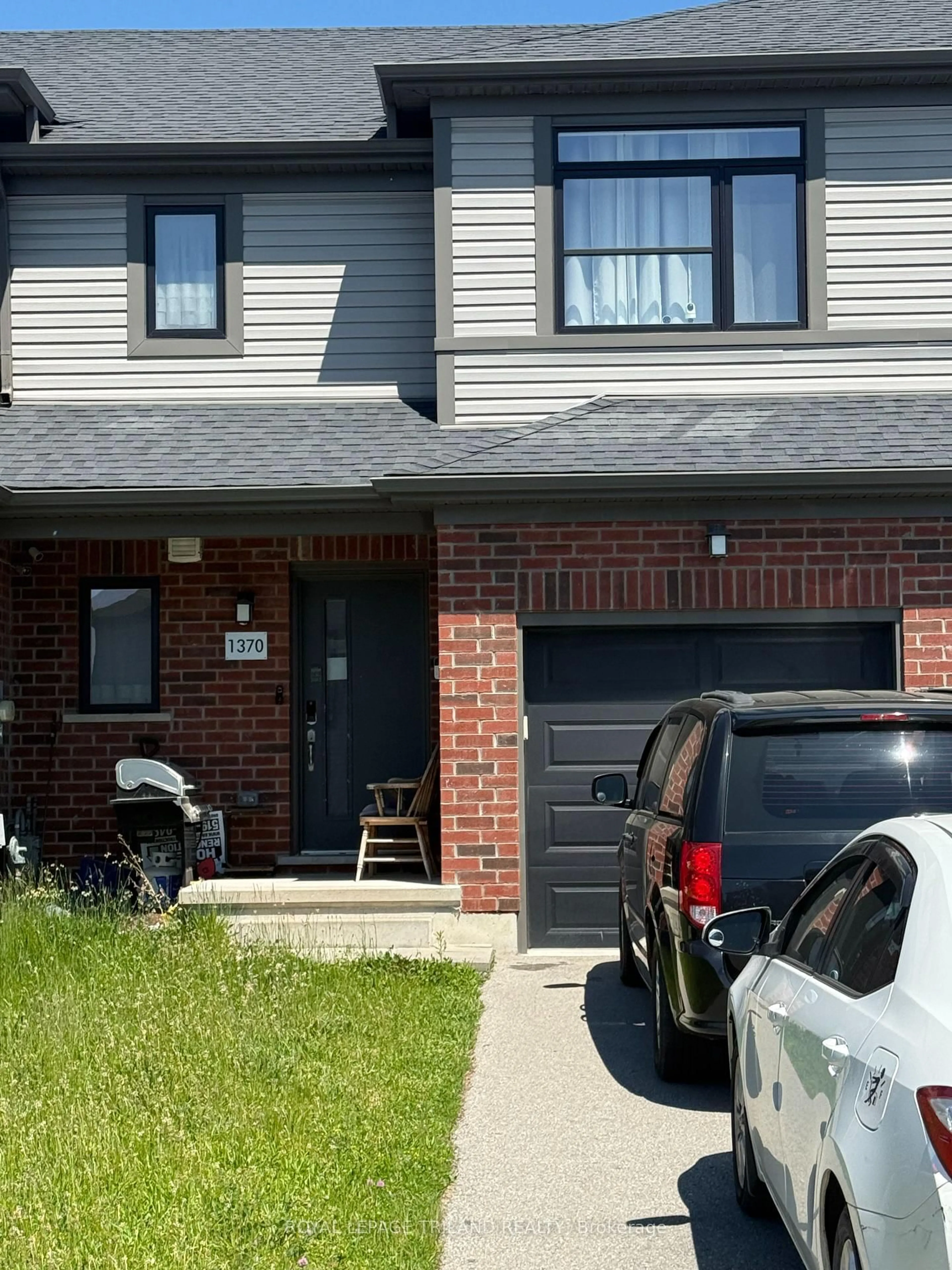 Home with brick exterior material, street for 1370 Michael Circ, London East Ontario N5V 2H4