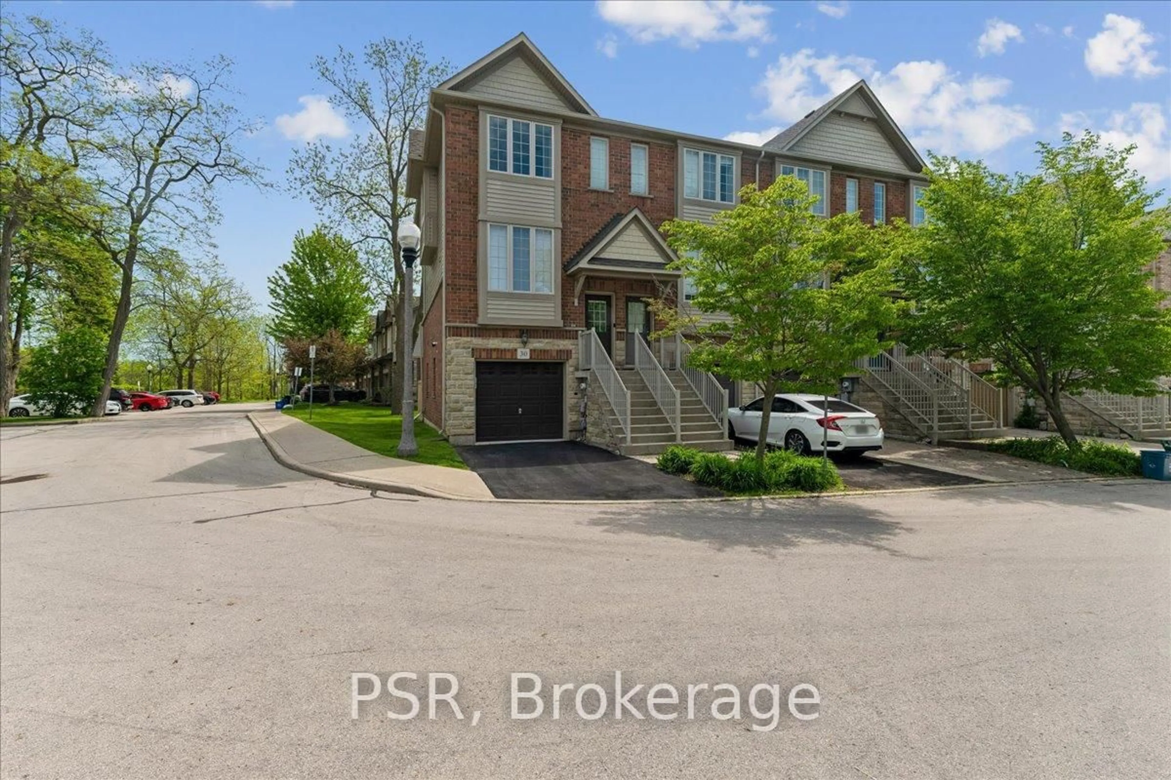 A pic from outside/outdoor area/front of a property/back of a property/a pic from drone, street for 30 Chapman Lane, Hamilton Ontario L9G 0A5