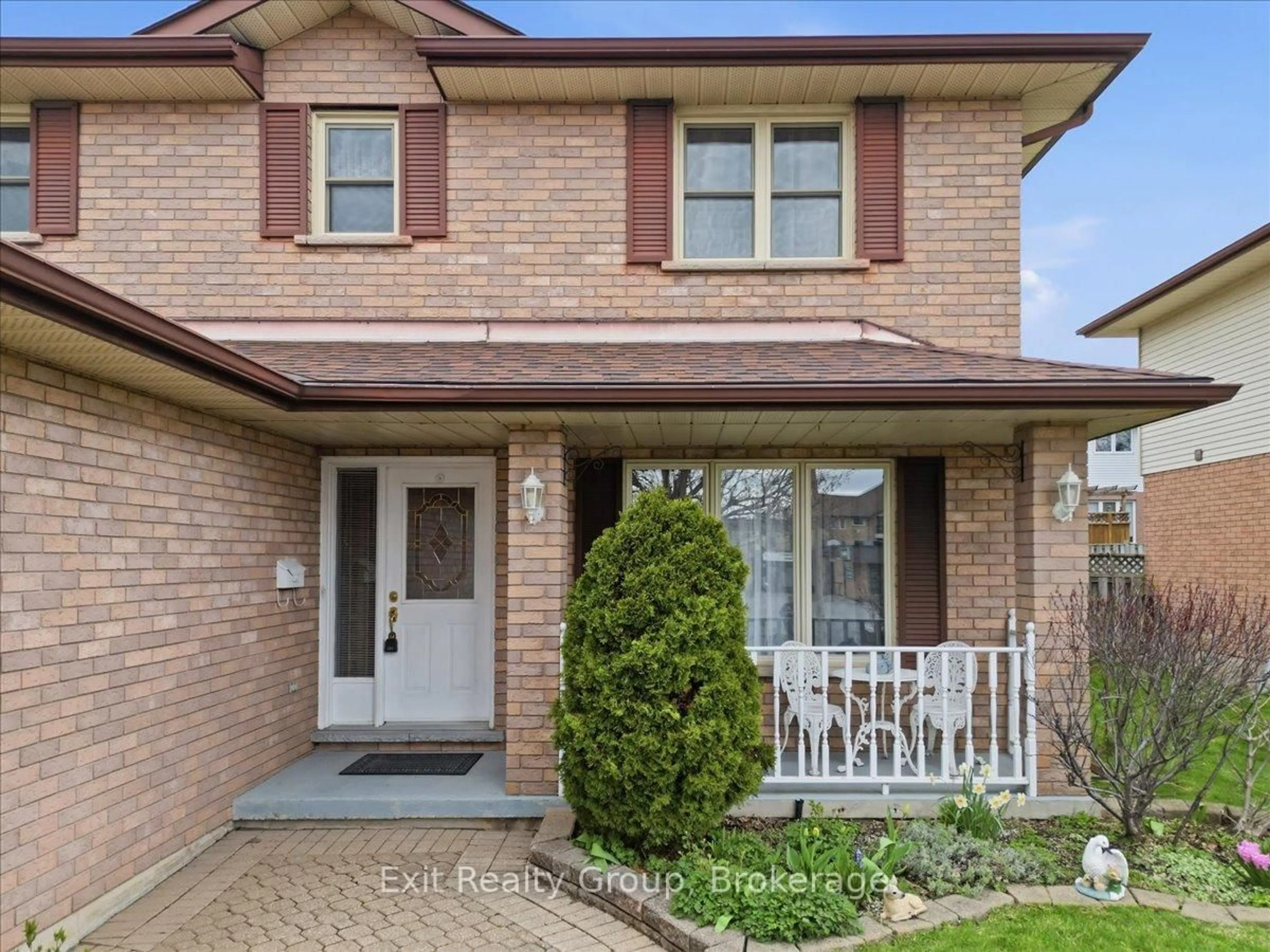 Home with brick exterior material, street for 472 Dundas St, Quinte West Ontario K8V 3S5