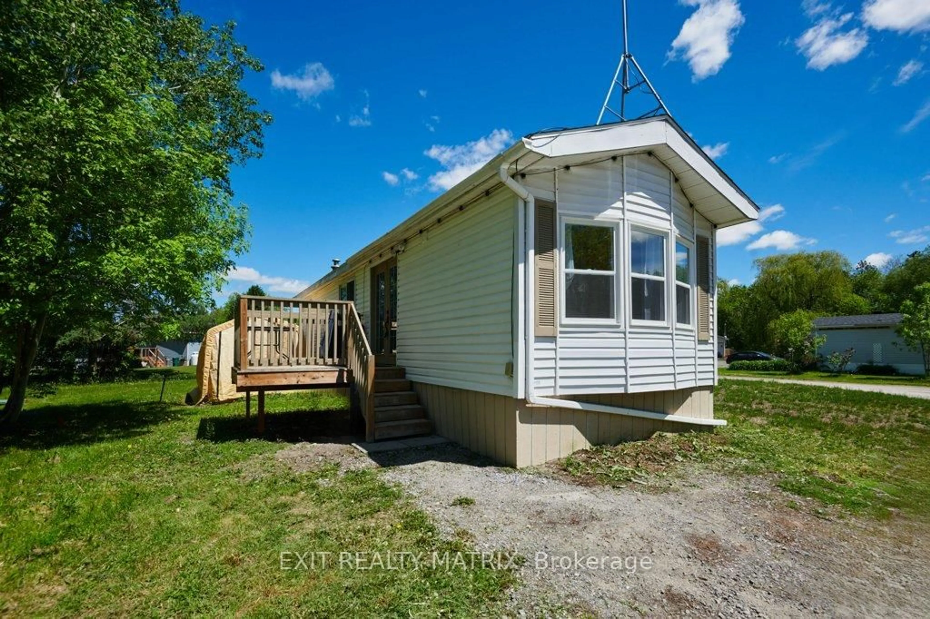 Unknown for 1376 Tigerlily Private, Ottawa Ontario K0A 1V0