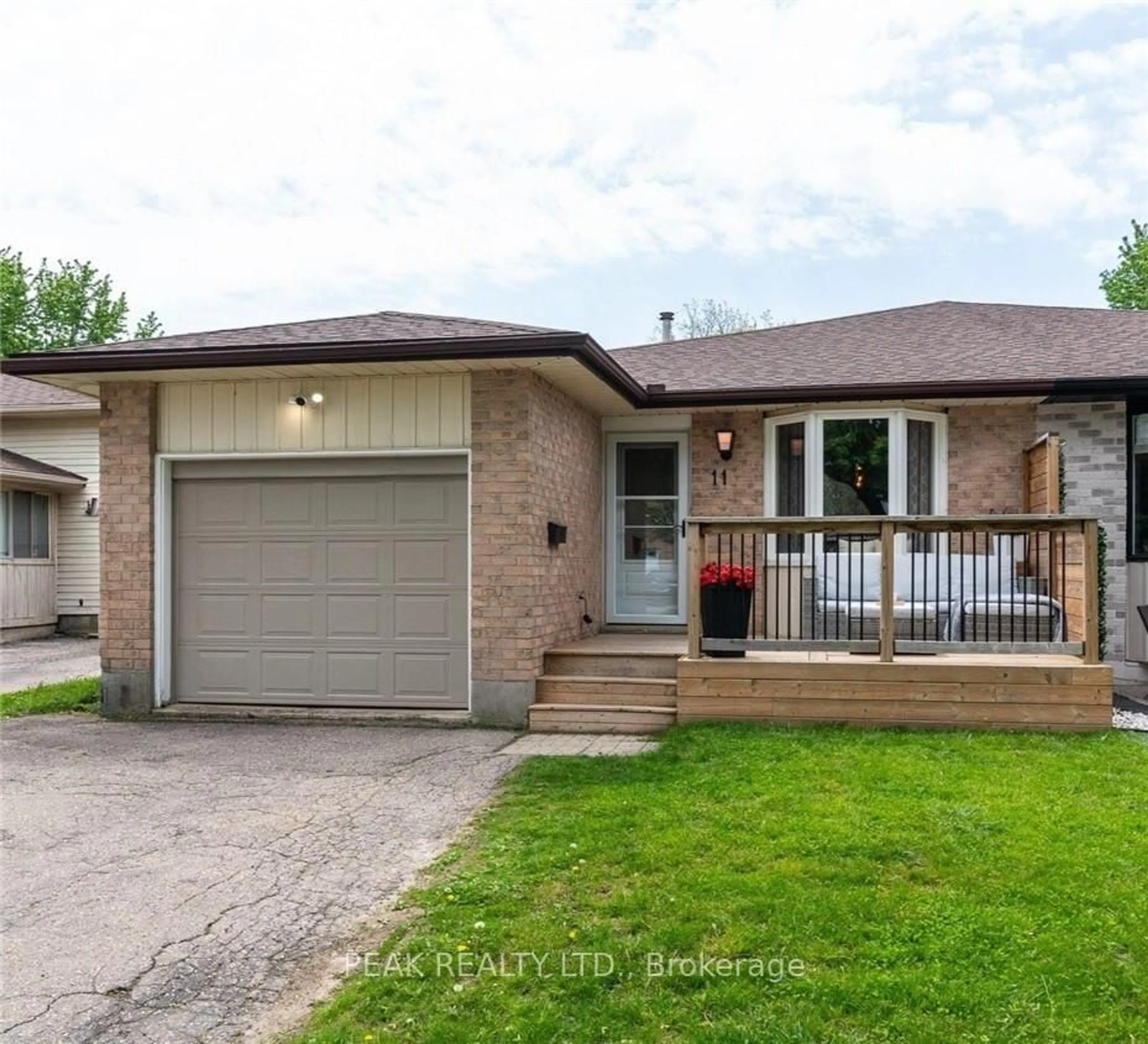Home with brick exterior material, street for 11 Wendy Cres, Kitchener Ontario N2A 3T4