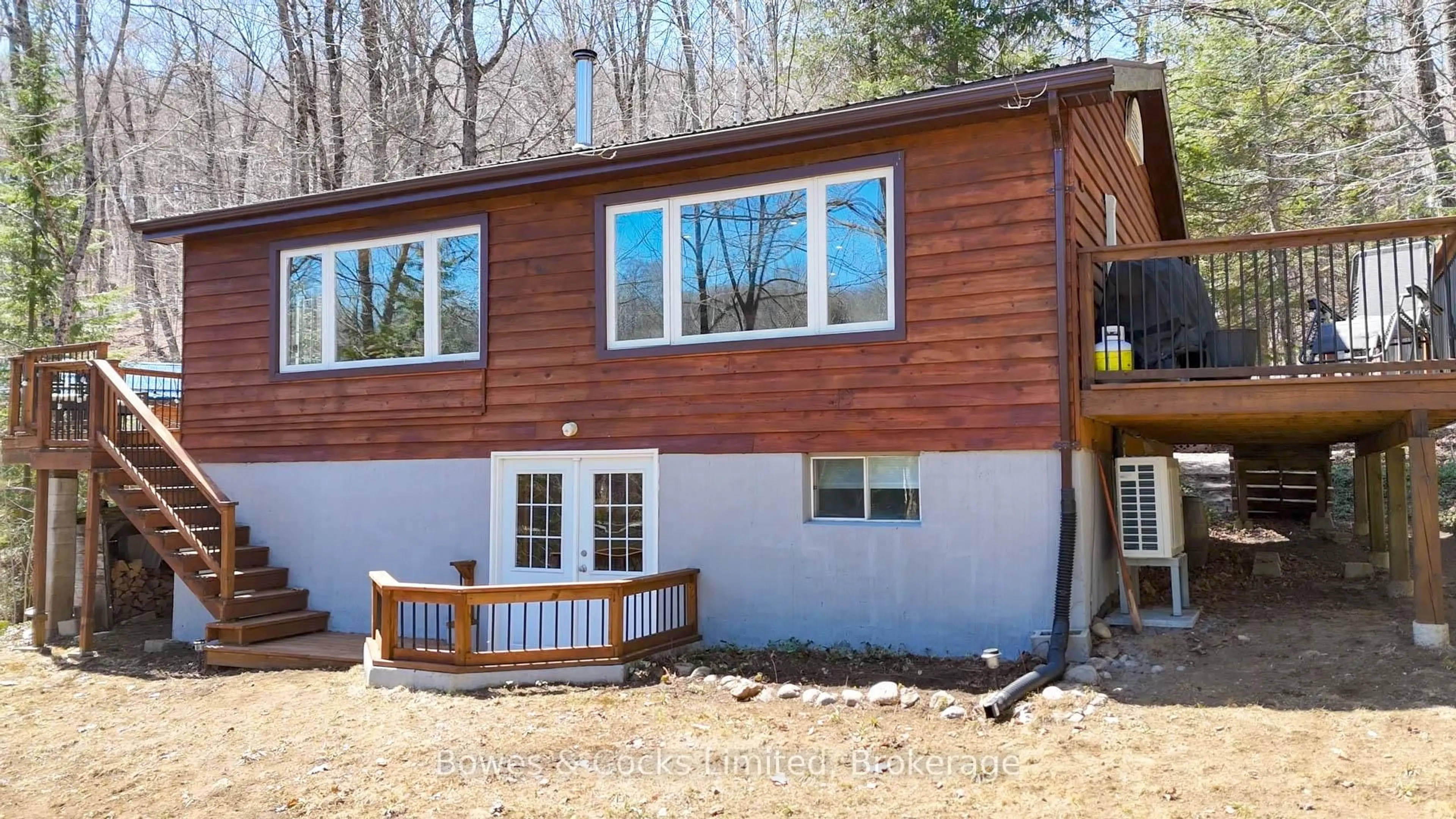 Home with vinyl exterior material, unknown for 1063 Esson Creek Lane, Highlands East Ontario K0L 2Y0