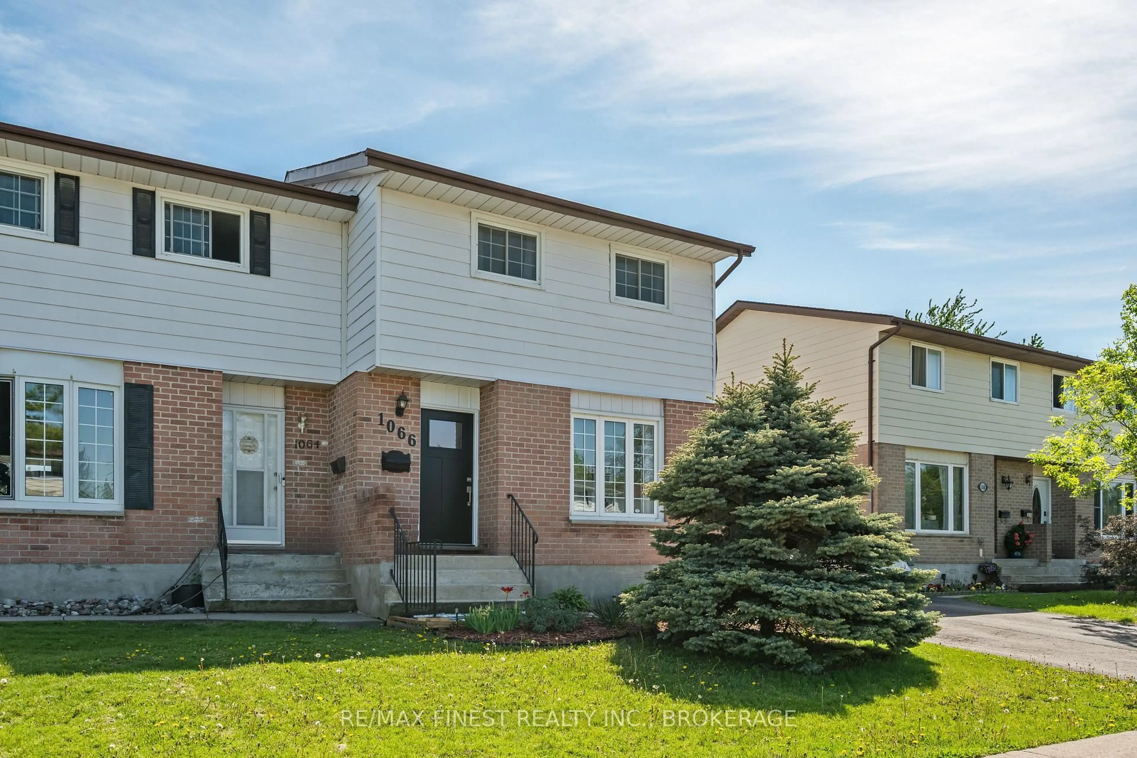 Unknown for 1066 Pinewood Pl, Kingston Ontario K7P 1L1