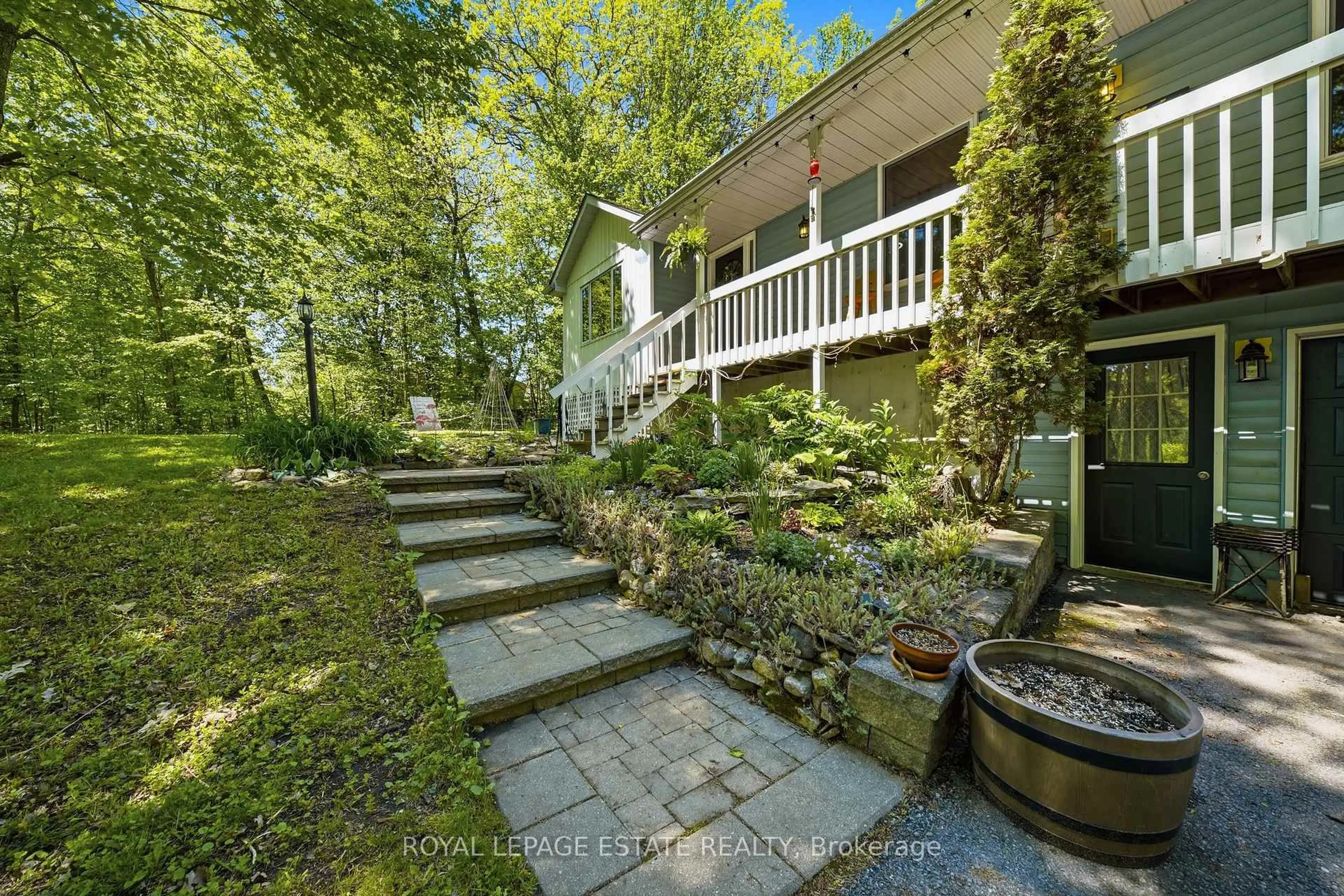 Patio, unknown for 1777 Lazier Rd, Tyendinaga Ontario K8N 4Z6