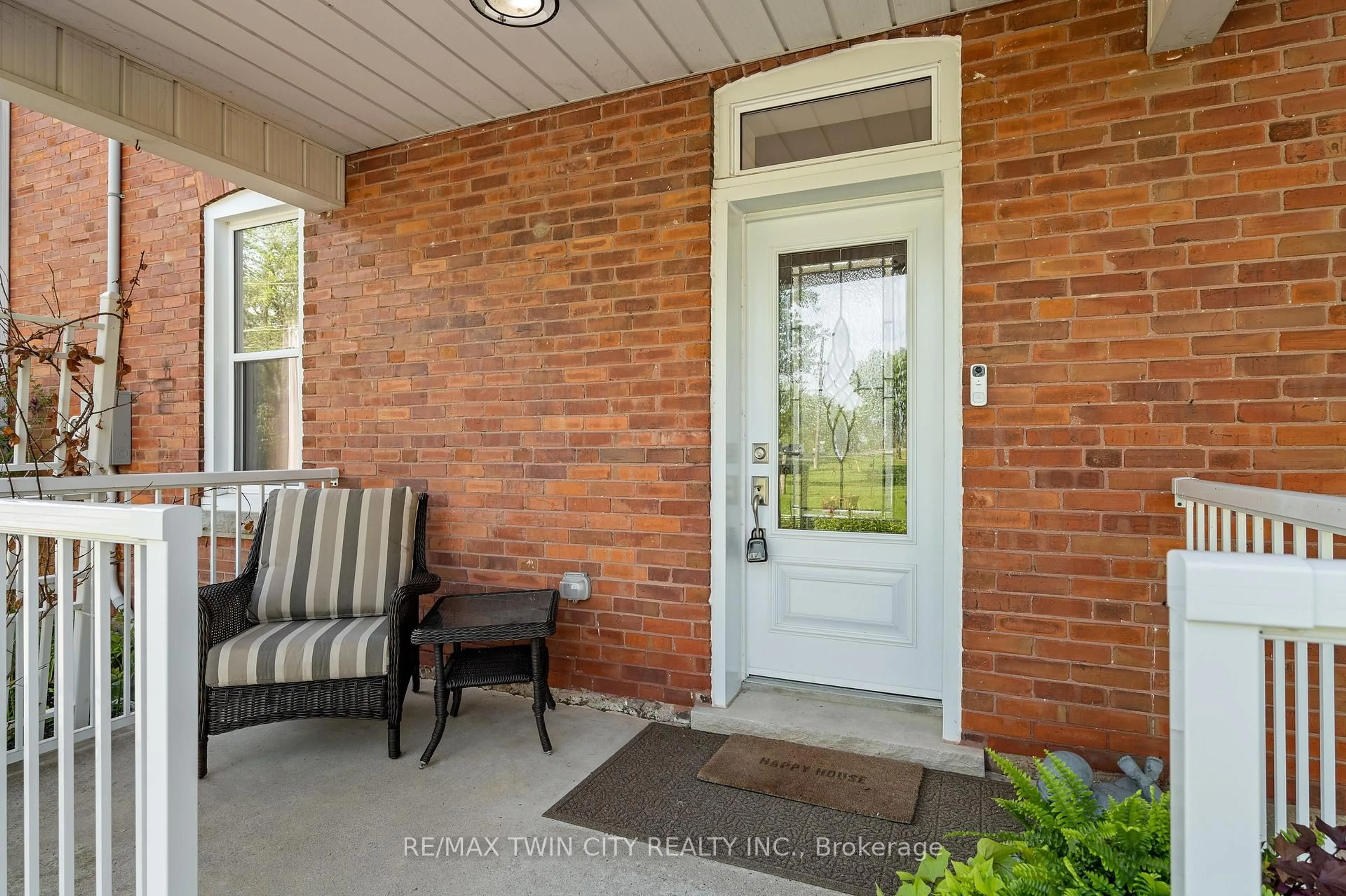 Indoor entryway for 6055 Wellington Rd 7, Centre Wellington Ontario N0B 1S0