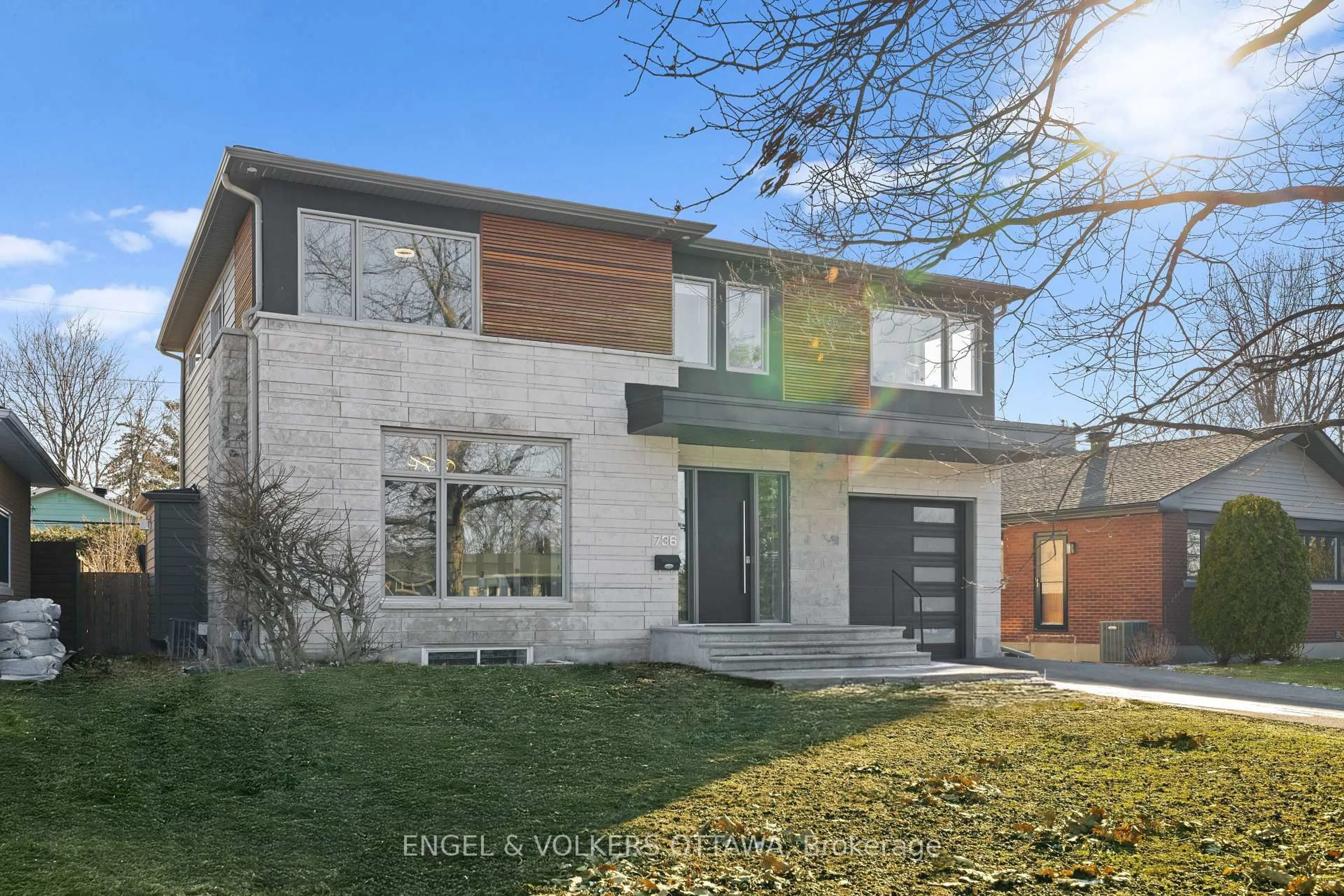 Home with brick exterior material, street for 736 Sherbourne Rd, Ottawa Ontario K2A 3H5