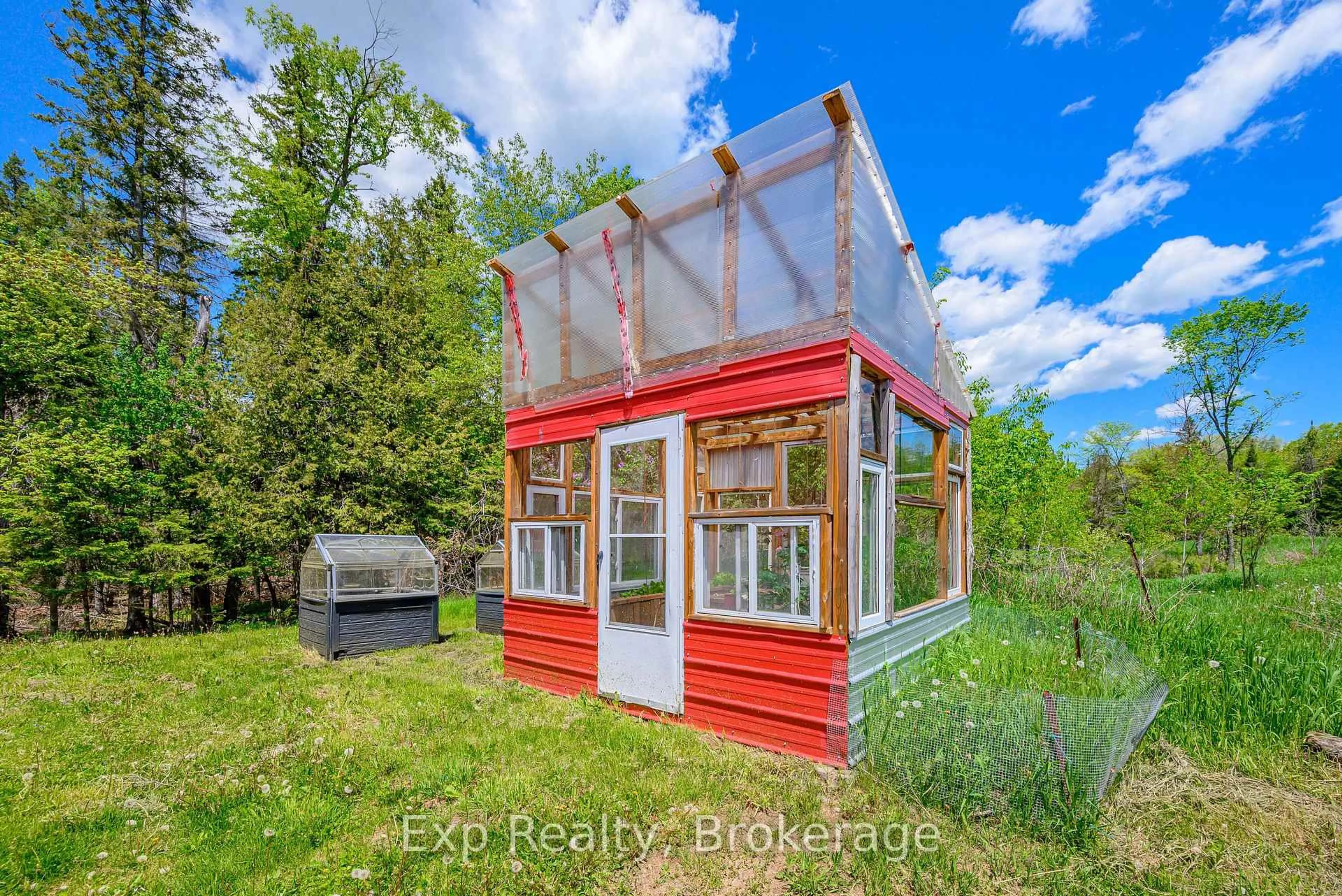 Shed for 8699 Old Hasting Rd, Madoc Ontario K0K 1Y0