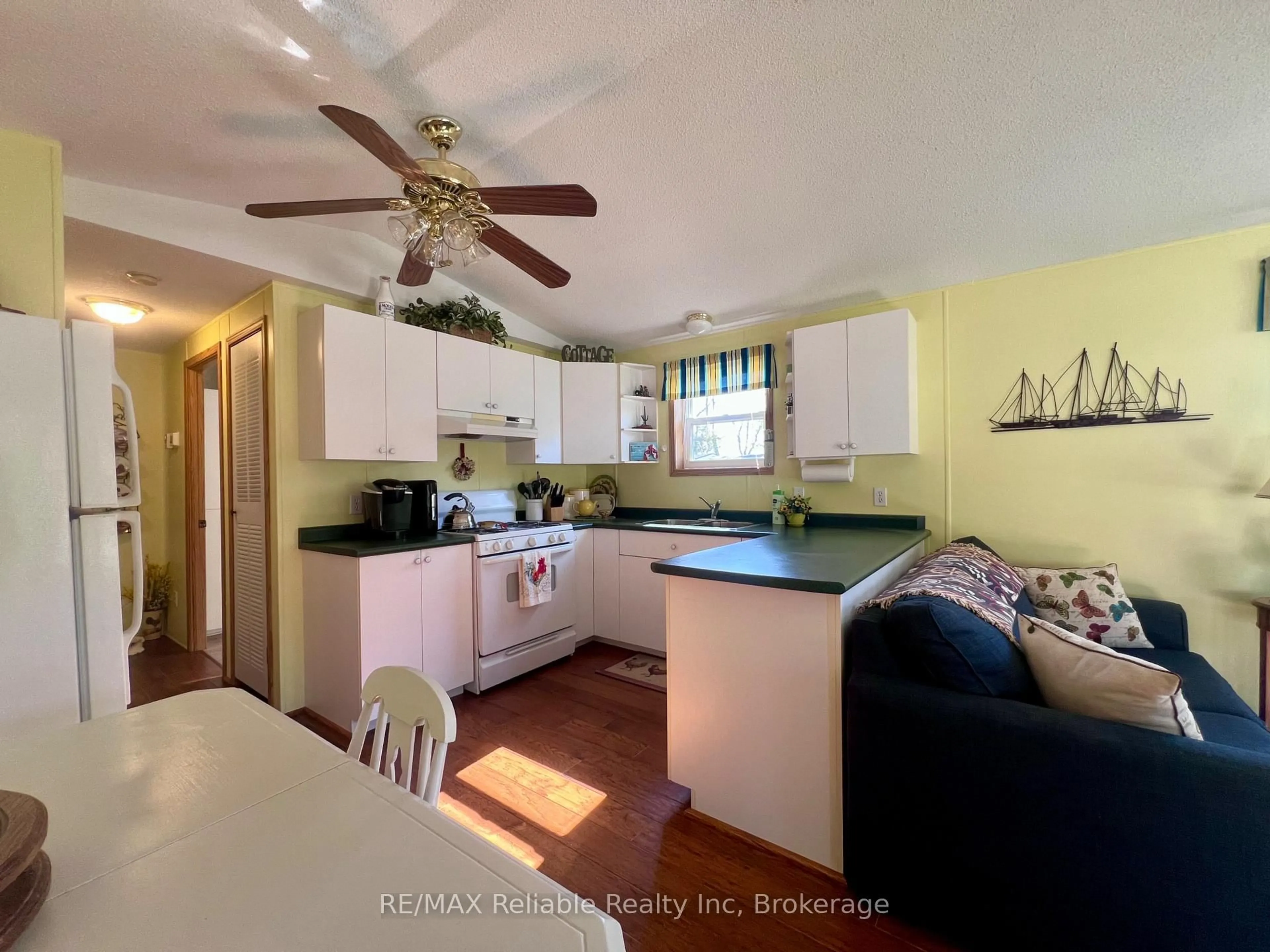 Standard kitchen, unknown for 77307 Bluewater Highway #1 Club Terrace, Bluewater Ontario N0M 1G0
