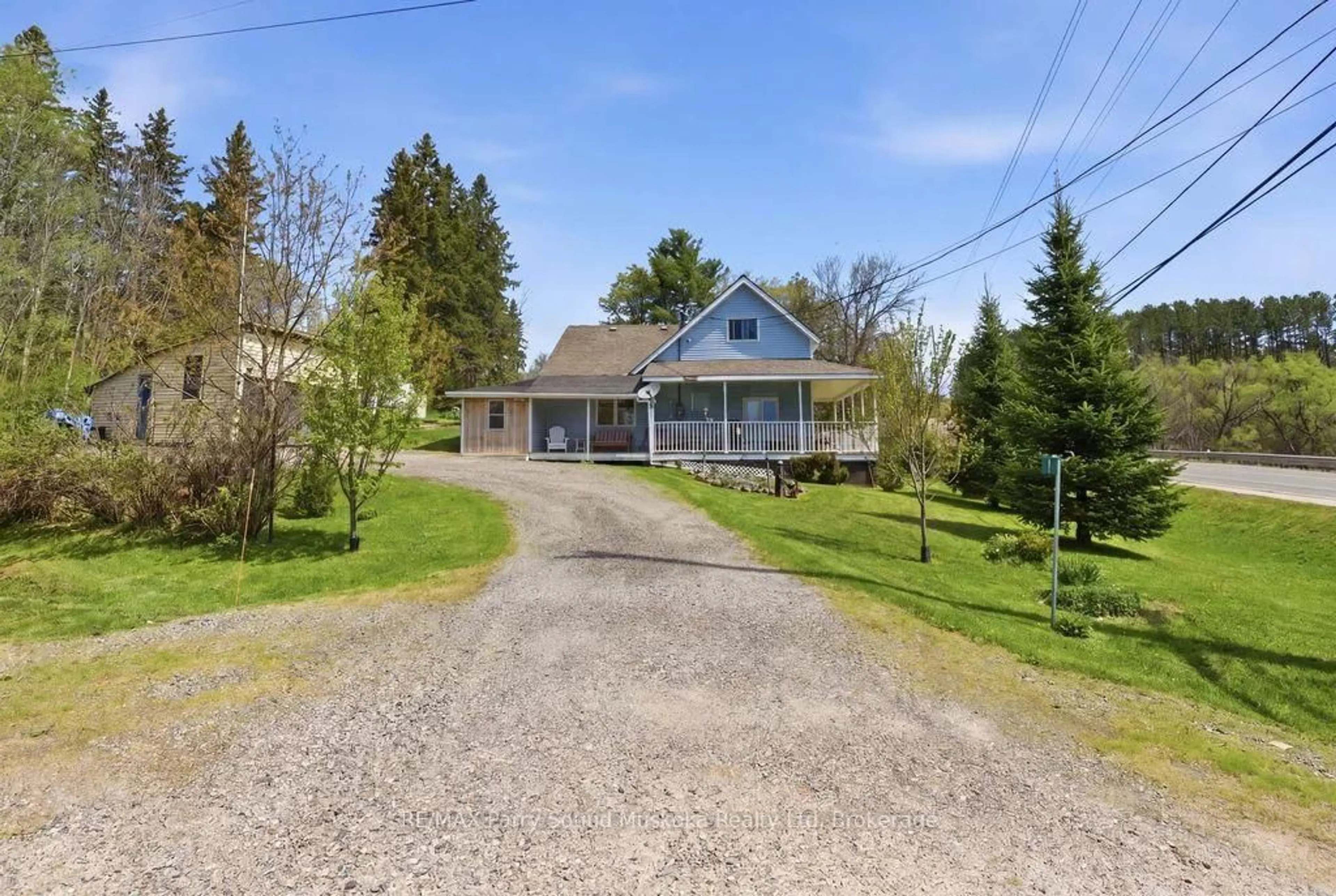 A pic from outside/outdoor area/front of a property/back of a property/a pic from drone, street for 1 Butler St, Whitestone Ontario P0A 1G0