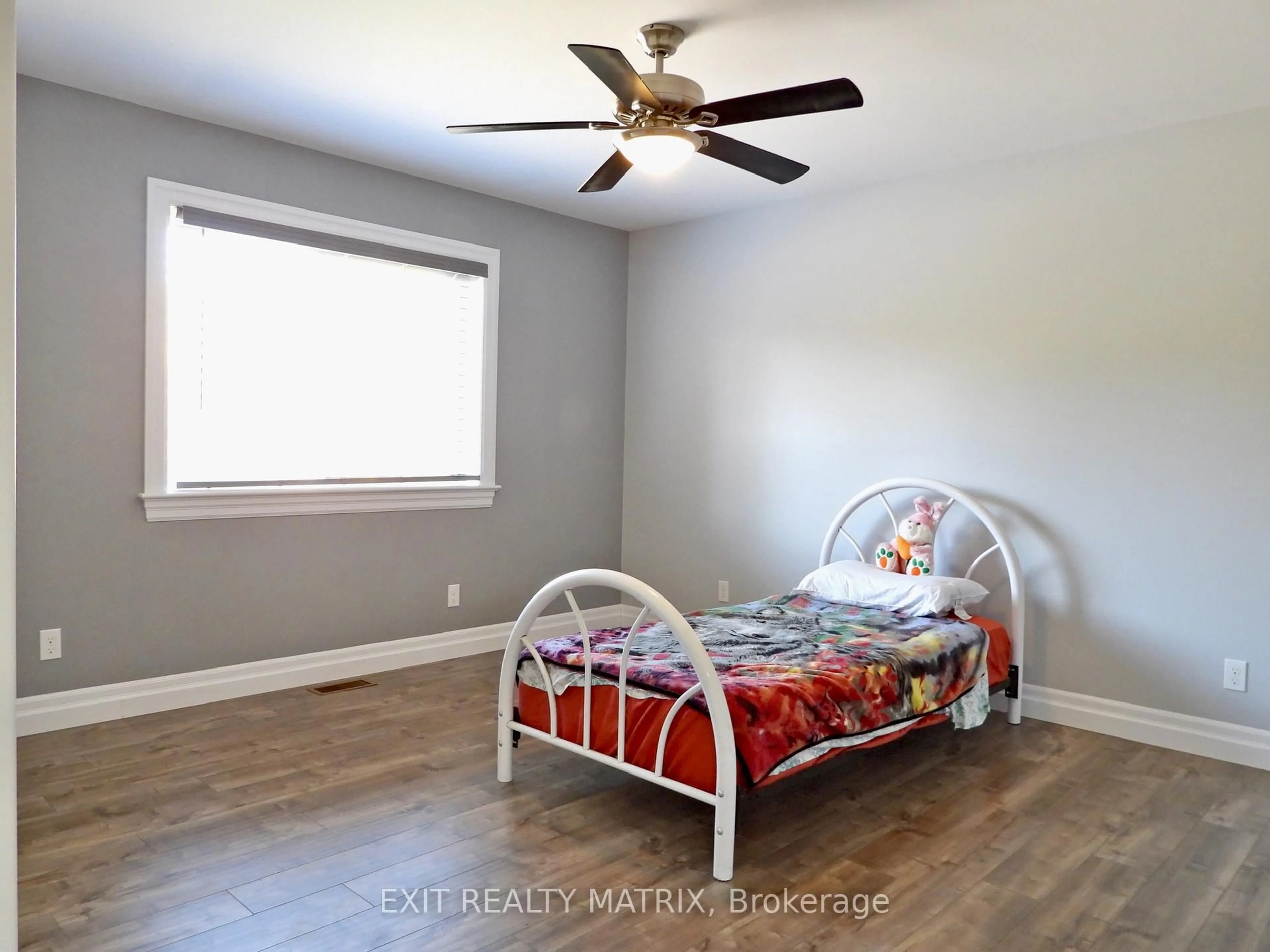 A pic of a room for 1424 Bull Lake Rd, Arden Ontario K0H 1B0