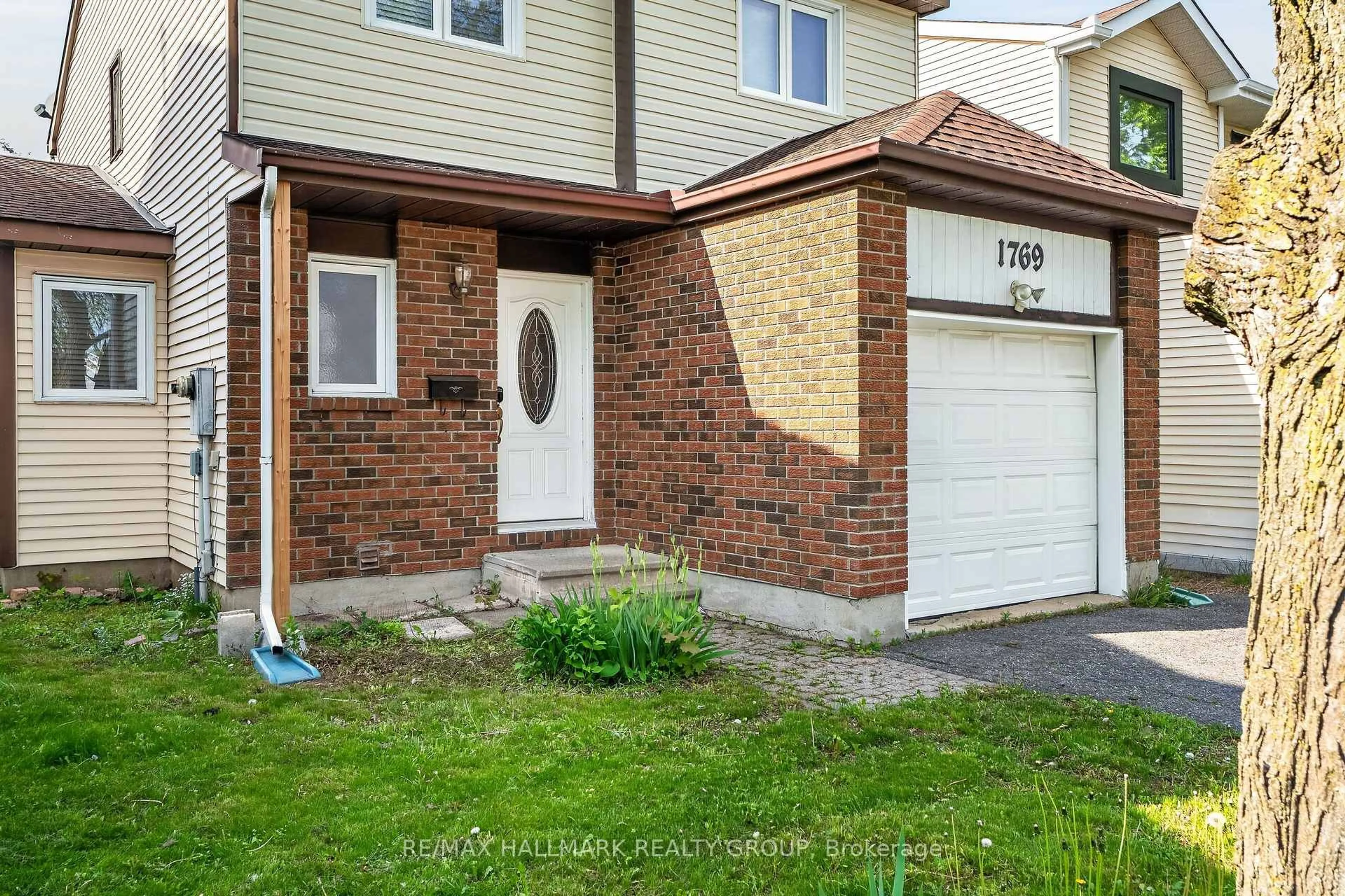 Unknown for 1769 Bromont Way, Ottawa Ontario K1C 5K1