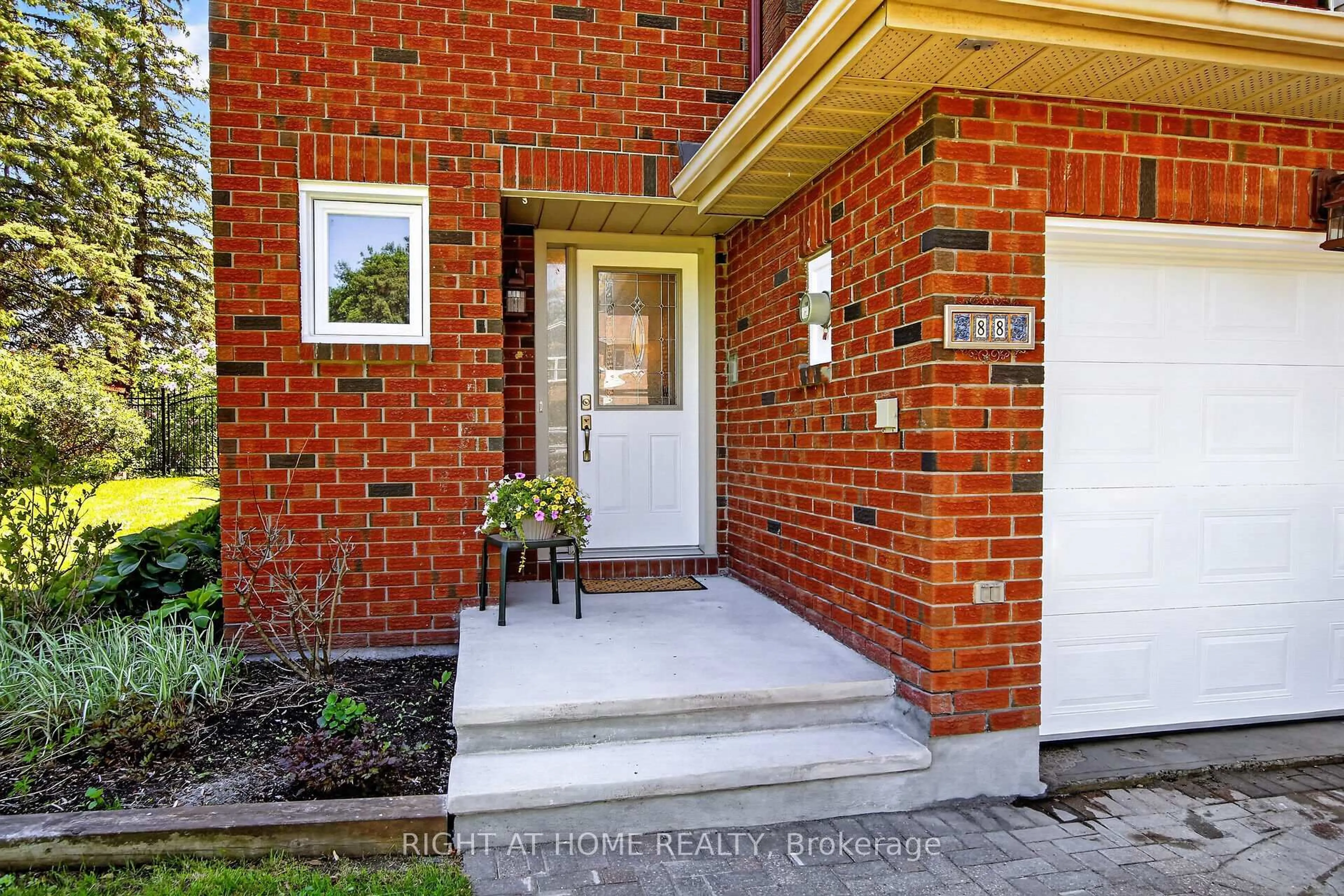 Home with brick exterior material, street for 88 Furlong Cres, Ottawa Ontario K2M 2H9