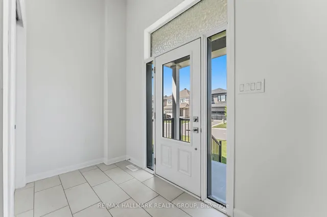 1014 Jubilation Crt, Ottawa 2