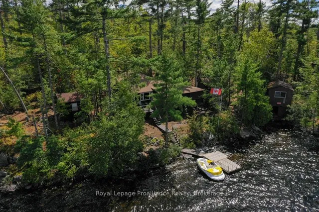 258 Skootamatta Lake, Cloyne 2