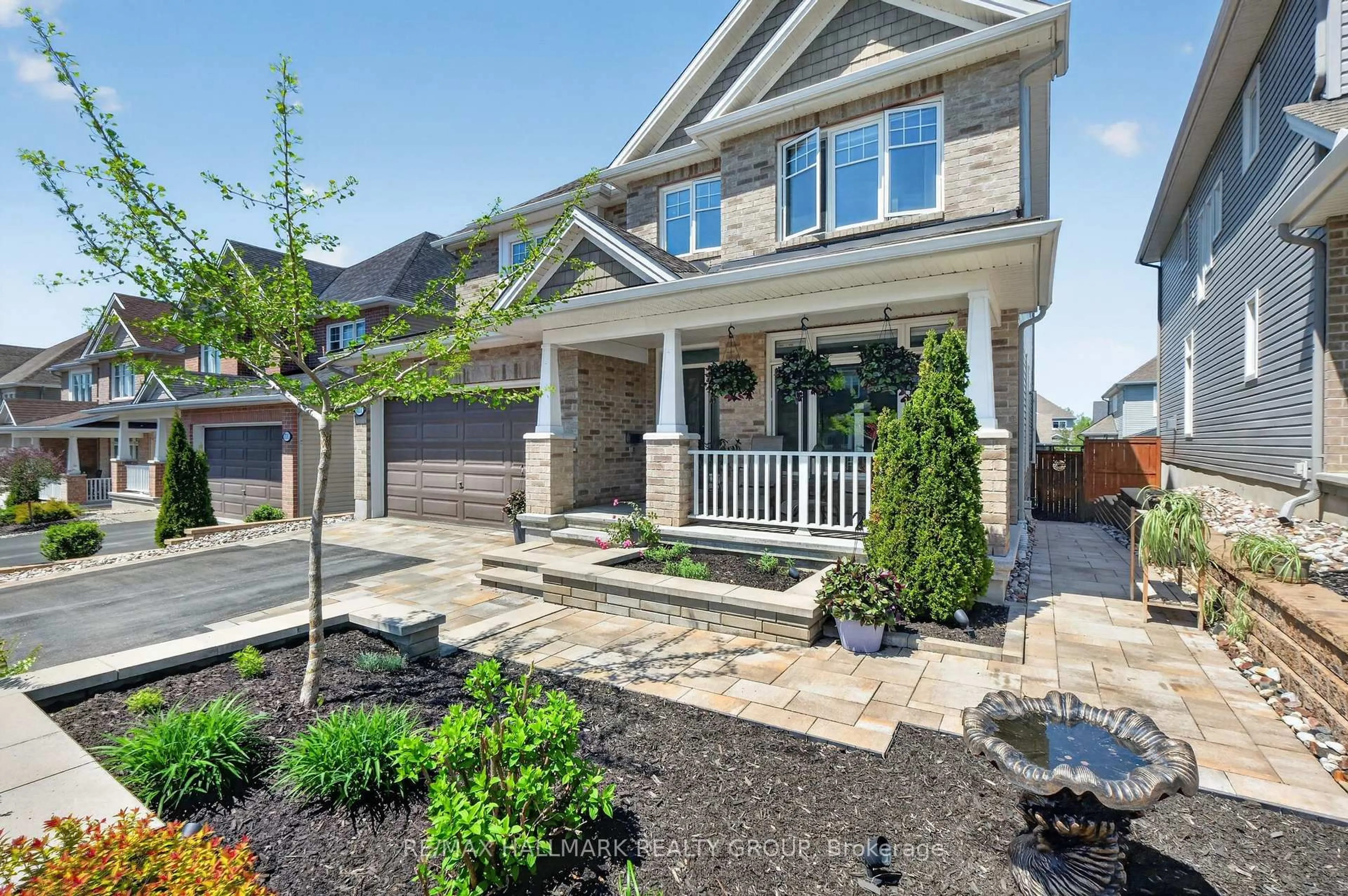 Home with brick exterior material, street for 707 Mashkig Ave, Ottawa Ontario K4A 0V7