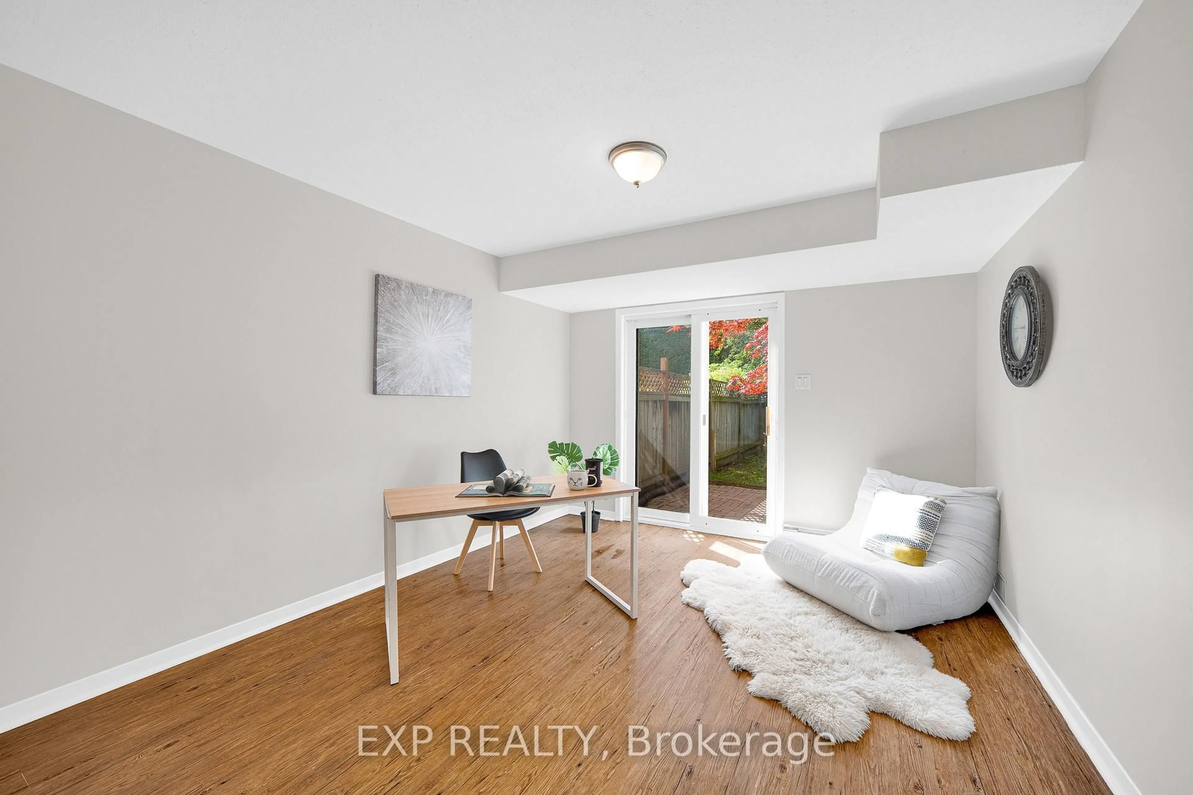Unknown for 172 Centrepointe Dr, Ottawa Ontario K2G 5H7