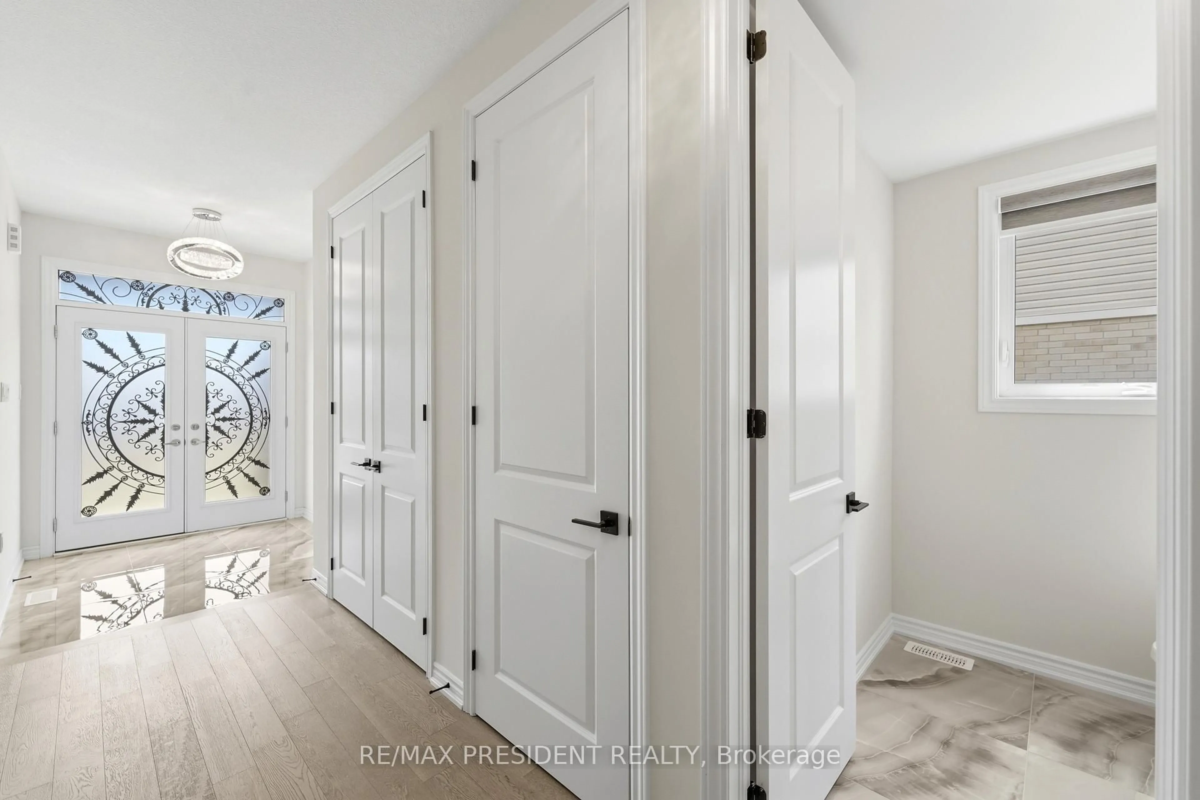 Indoor entryway for 80 Explorer Way, Thorold Ontario L2V 0K3