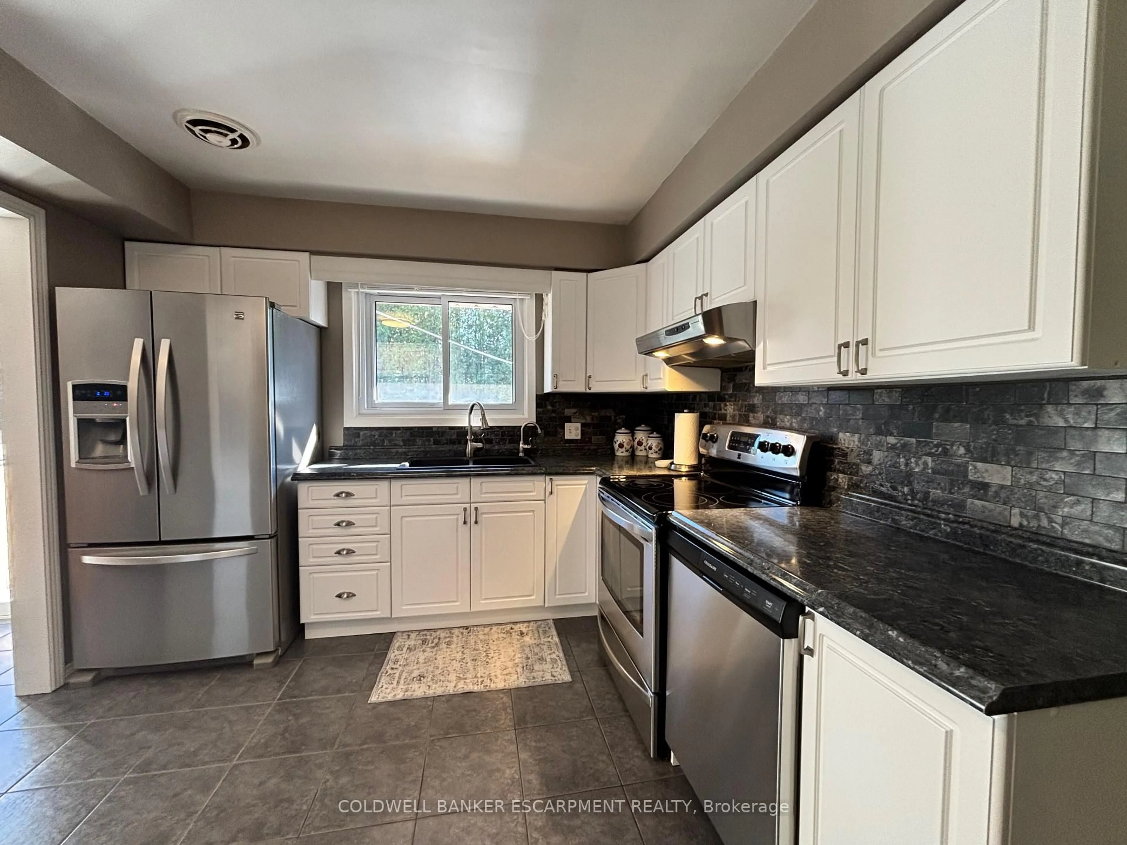 Unknown for 40 Strathmere Pl, Guelph Ontario N1H 5L8