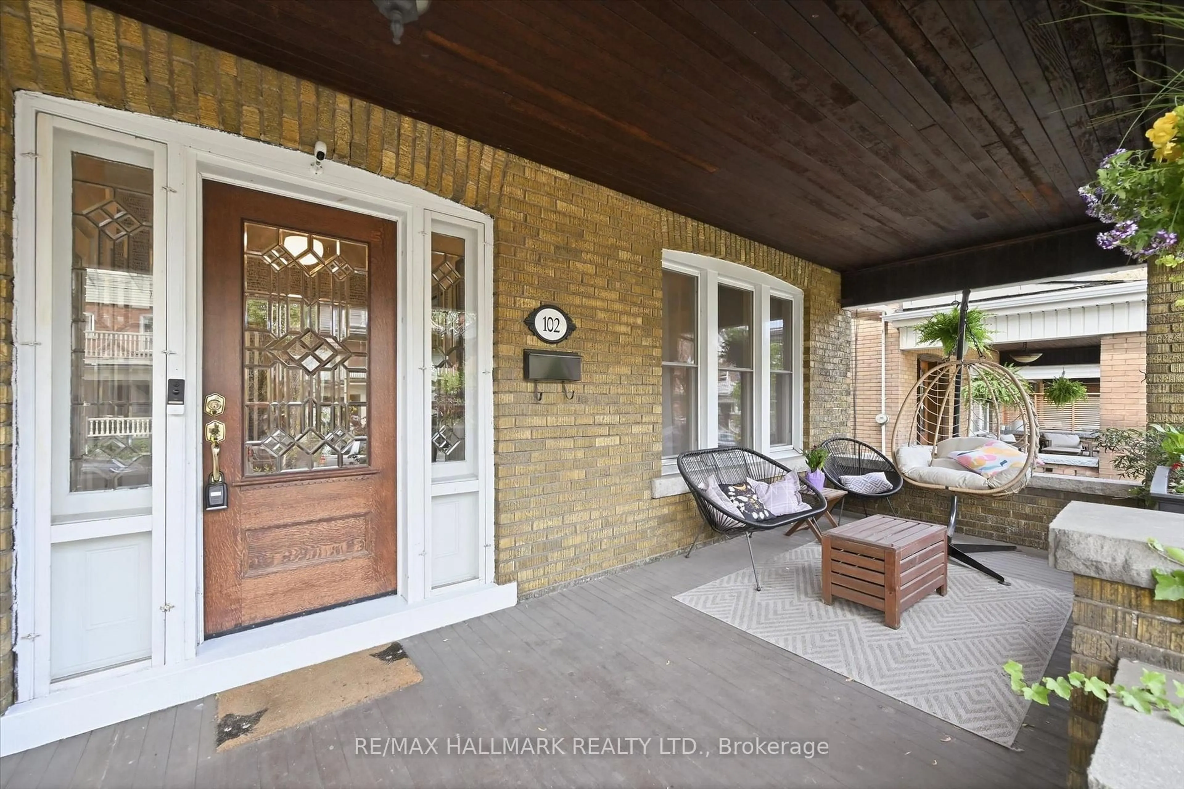 Unknown for 102 Carrick Ave, Hamilton Ontario L8M 2W6