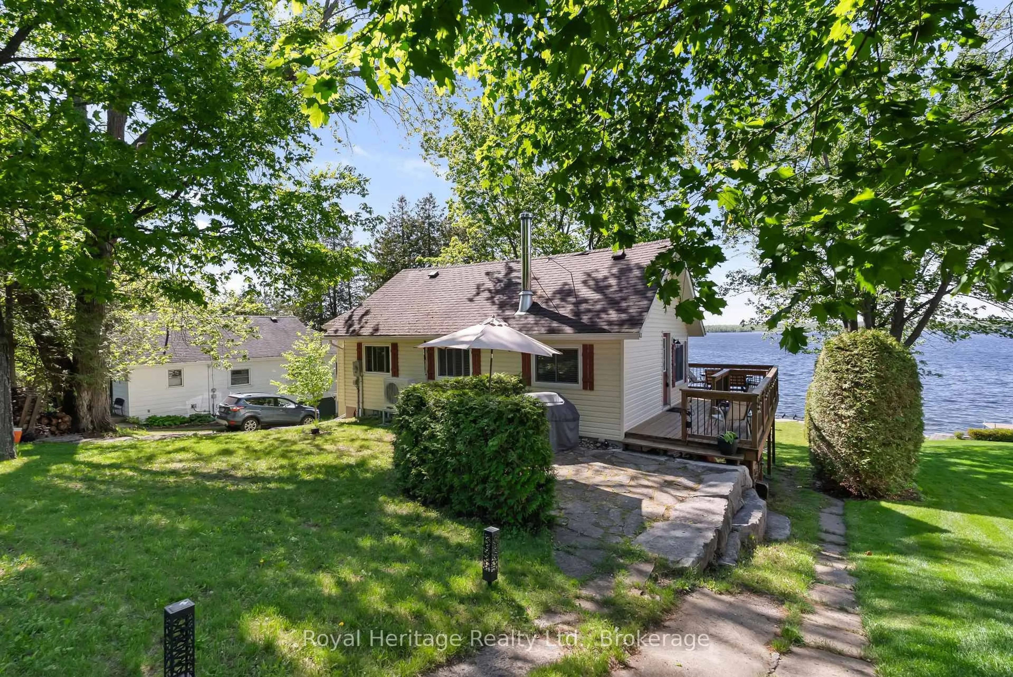 A pic from outside/outdoor area/front of a property/back of a property/a pic from drone, street for 866 Cedar Glen Rd, Kawartha Lakes Ontario K0M 1L0