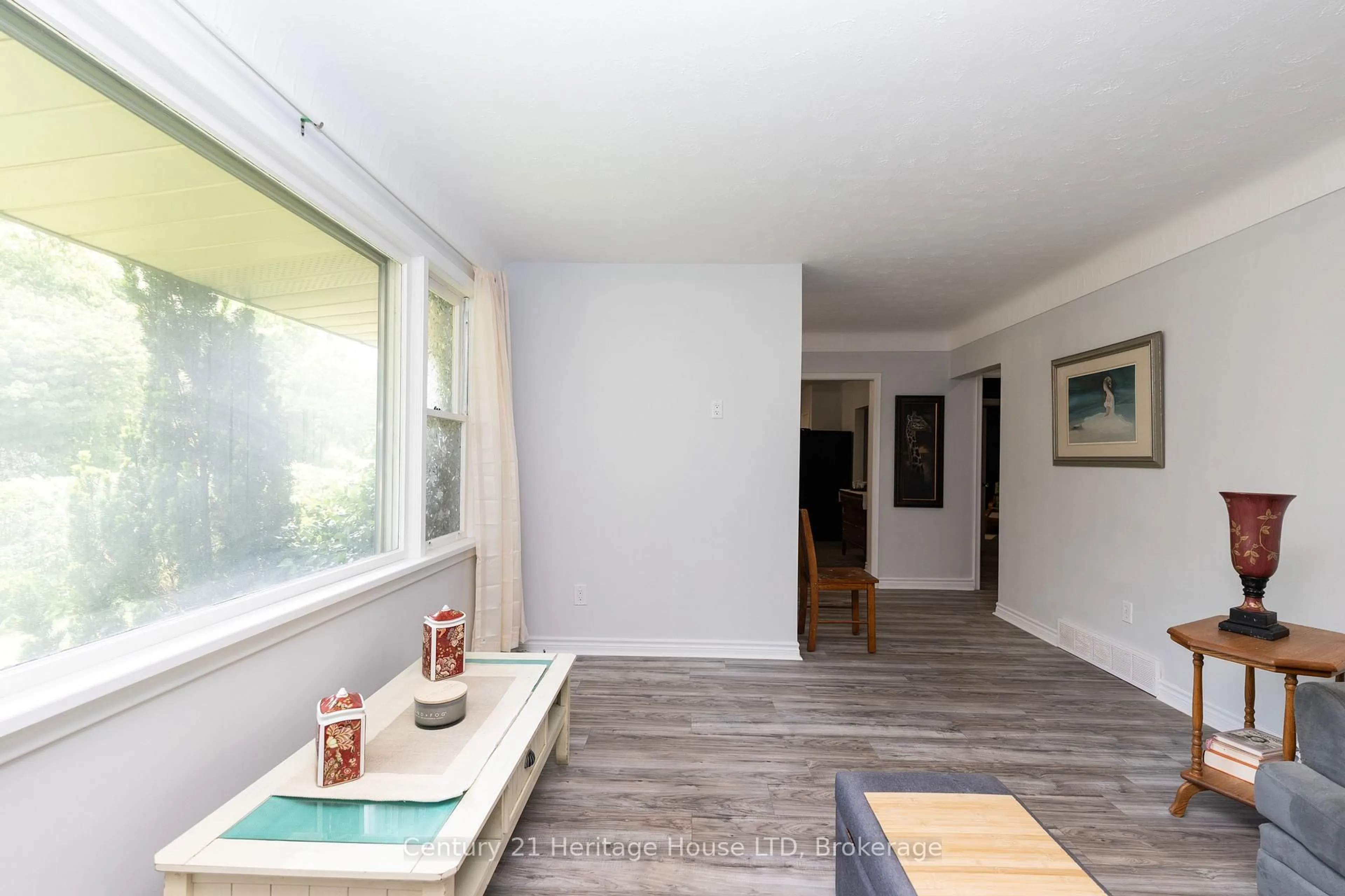 Unknown for 101 Bunting Rd, St. Catharines Ontario L2P 3G8