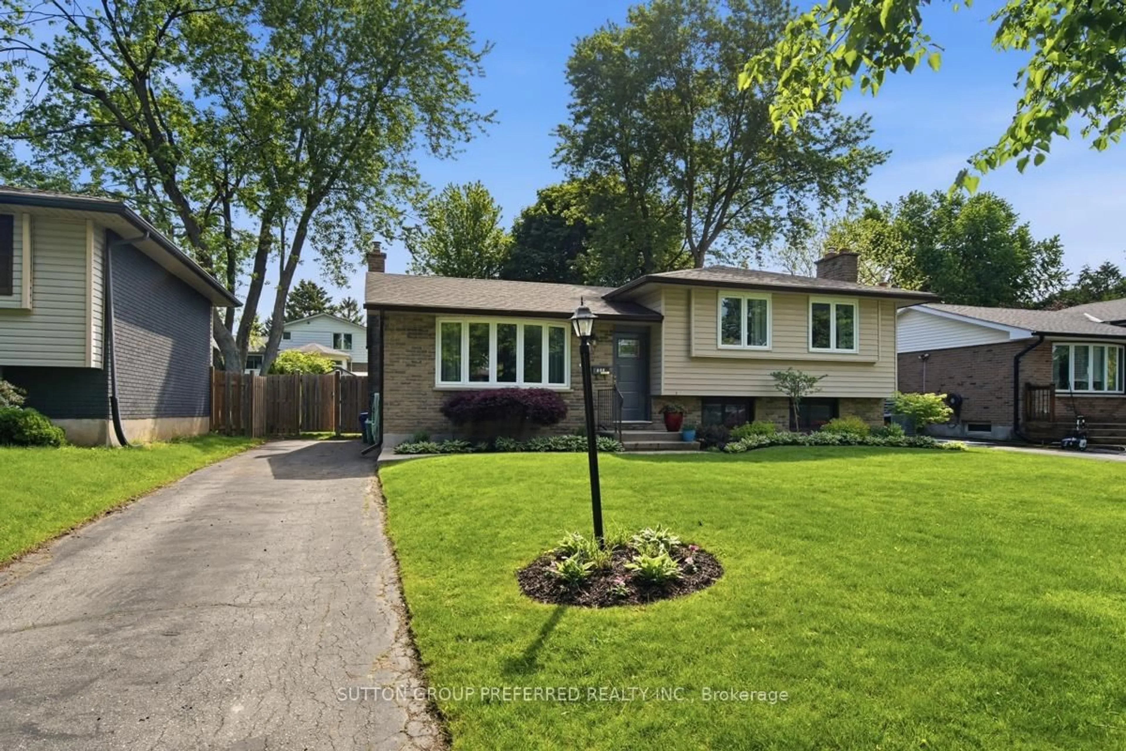 Home with vinyl exterior material, street for 151 St Clair Cres, London South Ontario N6J 3V1