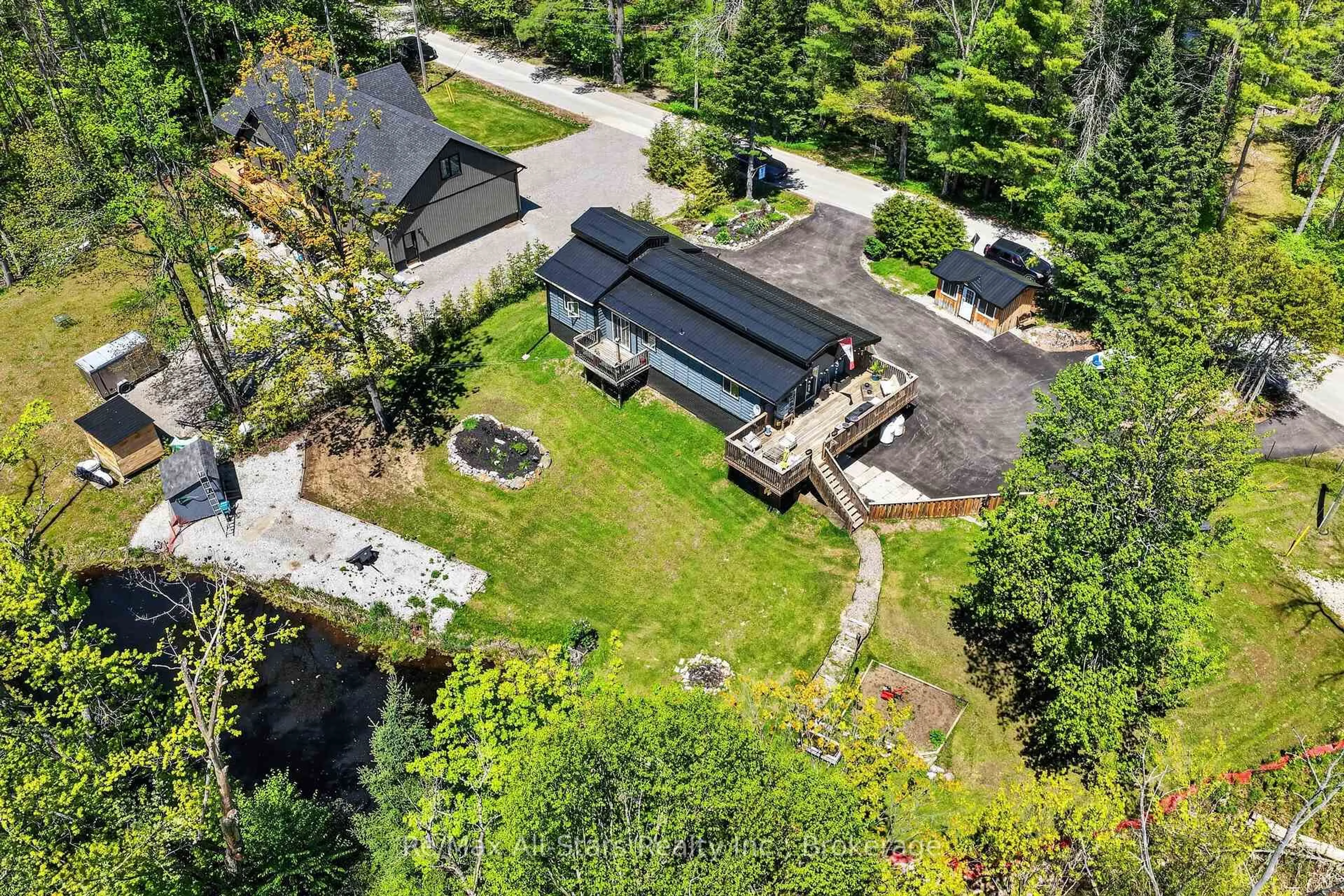 A pic from outside/outdoor area/front of a property/back of a property/a pic from drone, street for 28 Pine Ridge Rd, Kawartha Lakes Ontario K0M 2L0