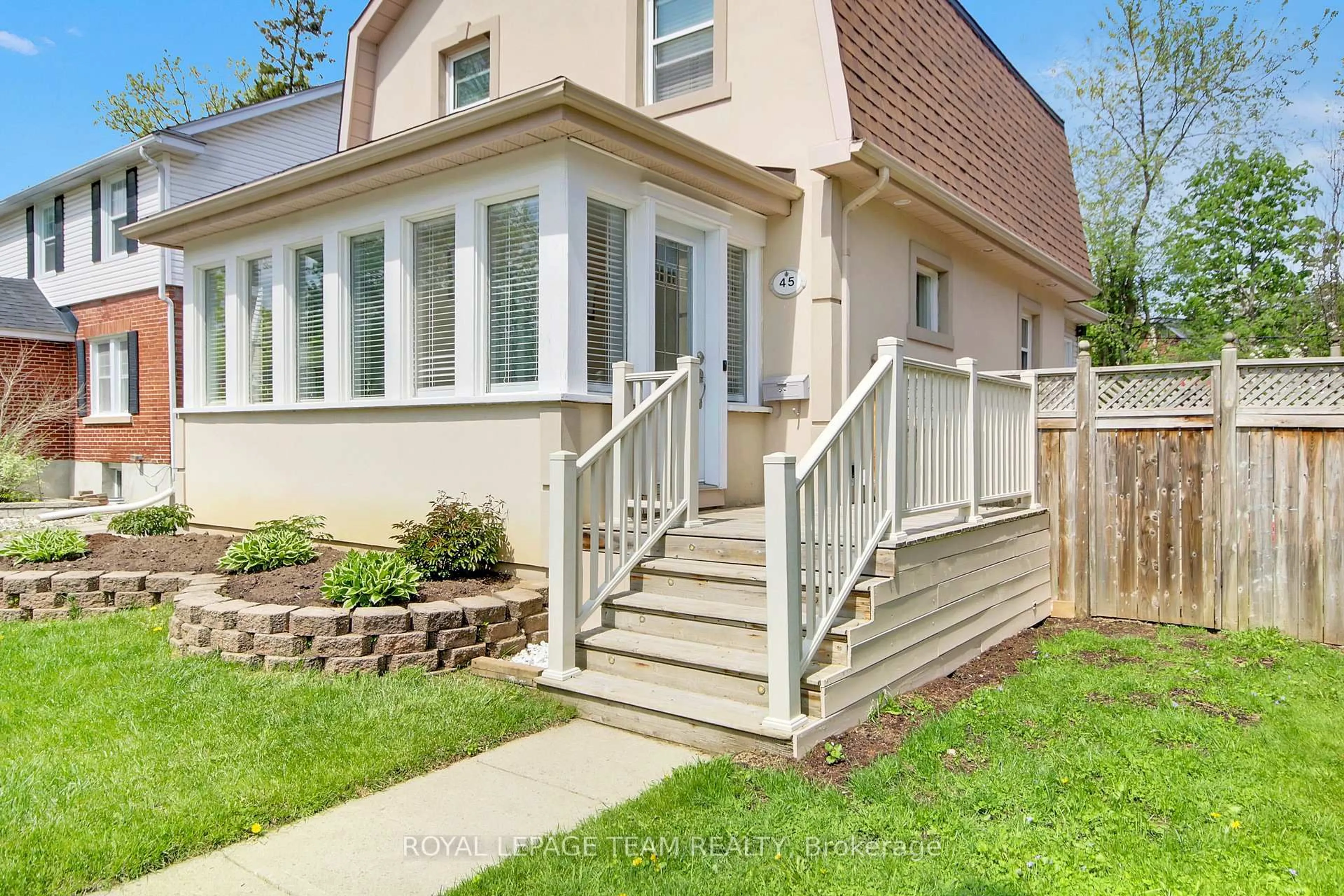 Home with vinyl exterior material, street for 45 ROCKCLIFFE Way, Ottawa Ontario K1M 1B4