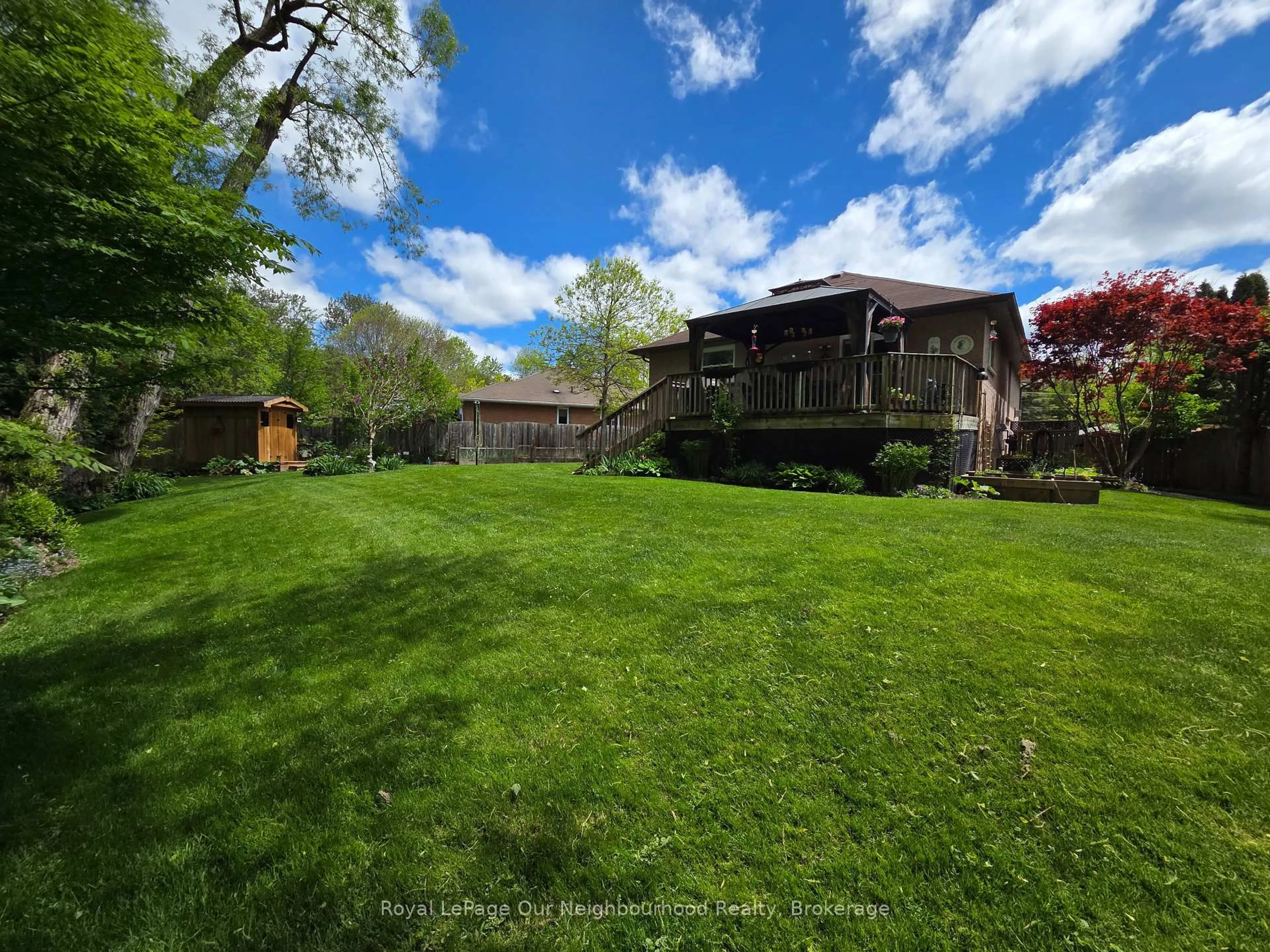 A pic from outside/outdoor area/front of a property/back of a property/a pic from drone, water/lake/river/ocean view for 439 Nickerson Dr, Cobourg Ontario K9A 1A8