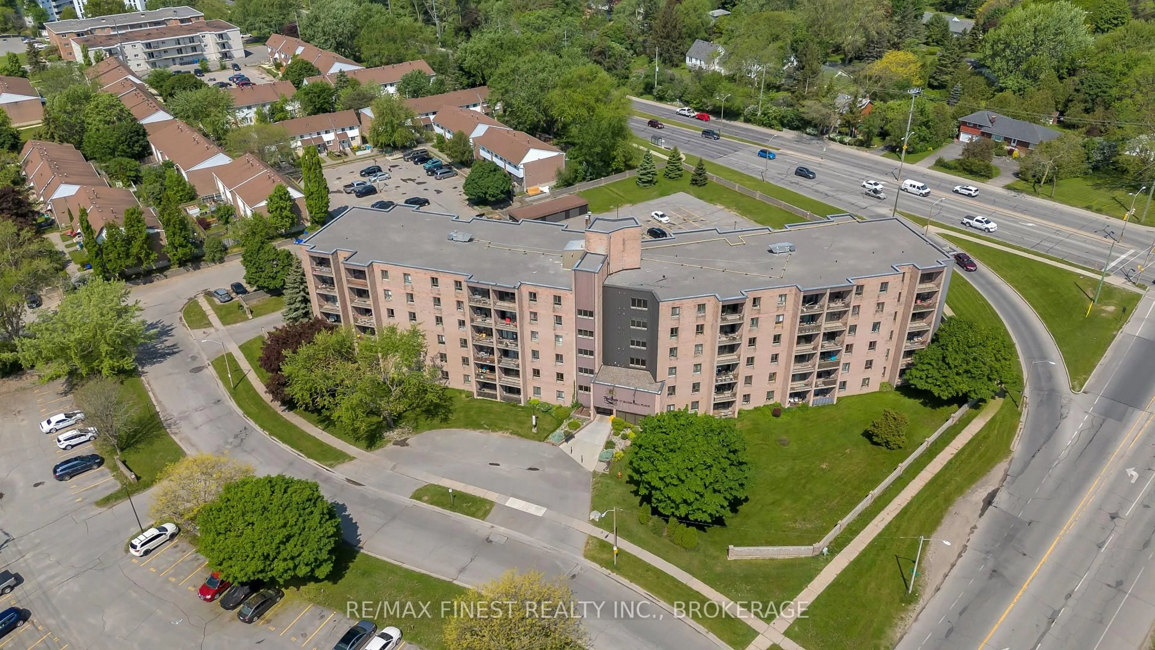 A pic from outside/outdoor area/front of a property/back of a property/a pic from drone, unknown for 17 Eldon Hall Pl #301, Kingston Ontario K7M 7H5