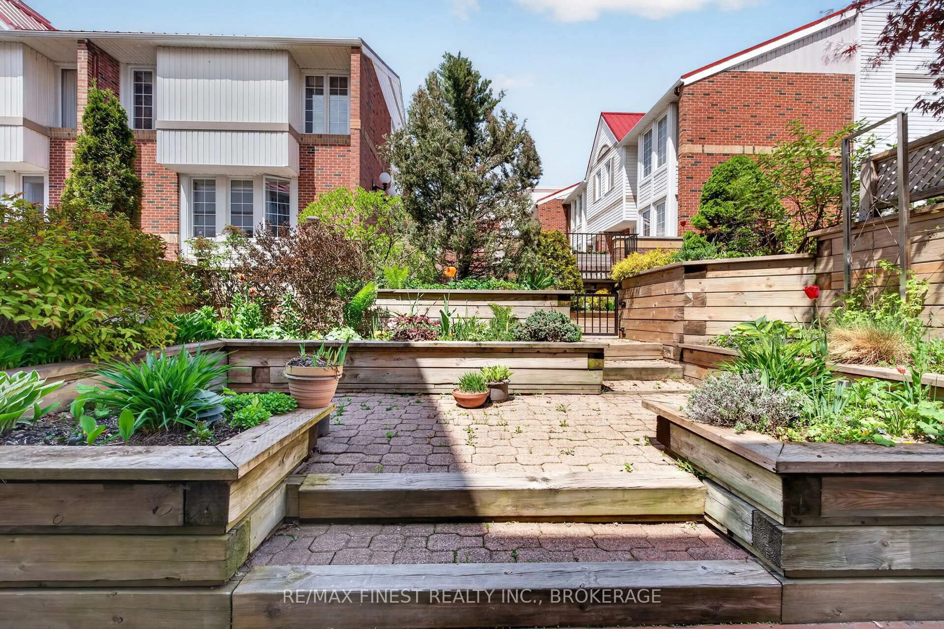 Patio, street for 1 Place D'armes #16, Kingston Ontario K7K 6R8