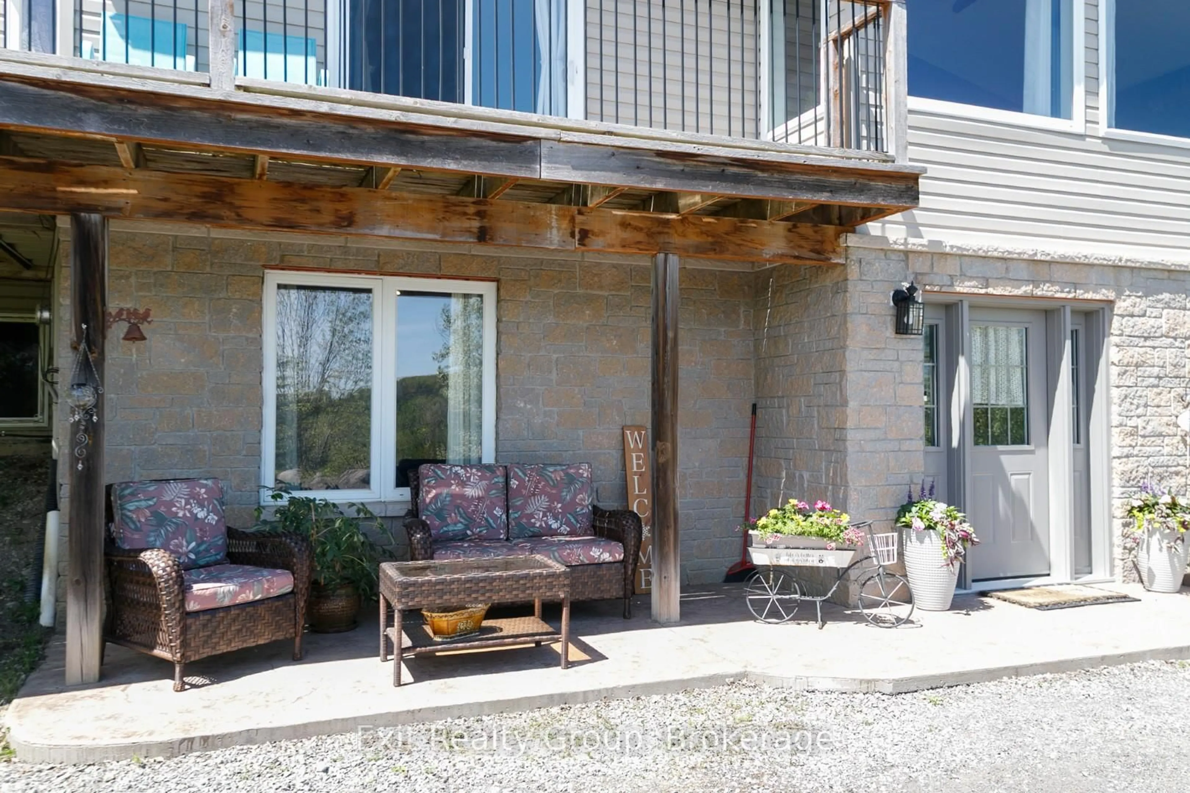 Patio, street for 396 Nichols Rd, Brighton Ontario K0K 1H0