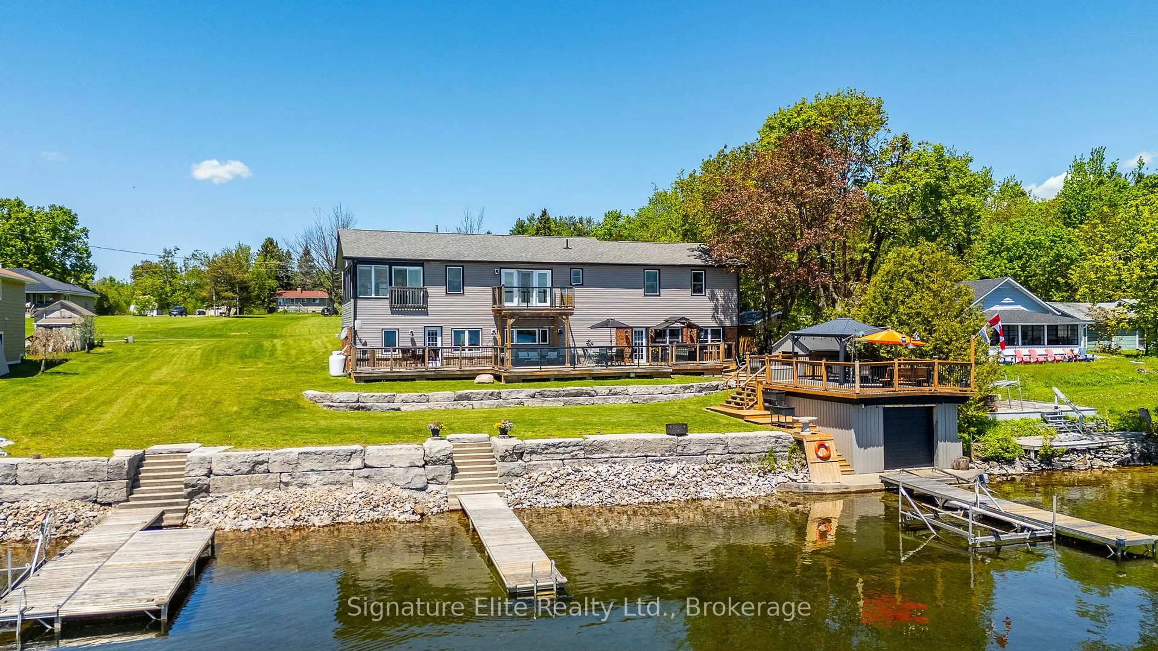 A pic from outside/outdoor area/front of a property/back of a property/a pic from drone, water/lake/river/ocean view for 9 Fieldview Dr, Kawartha Lakes Ontario K0M 2B0