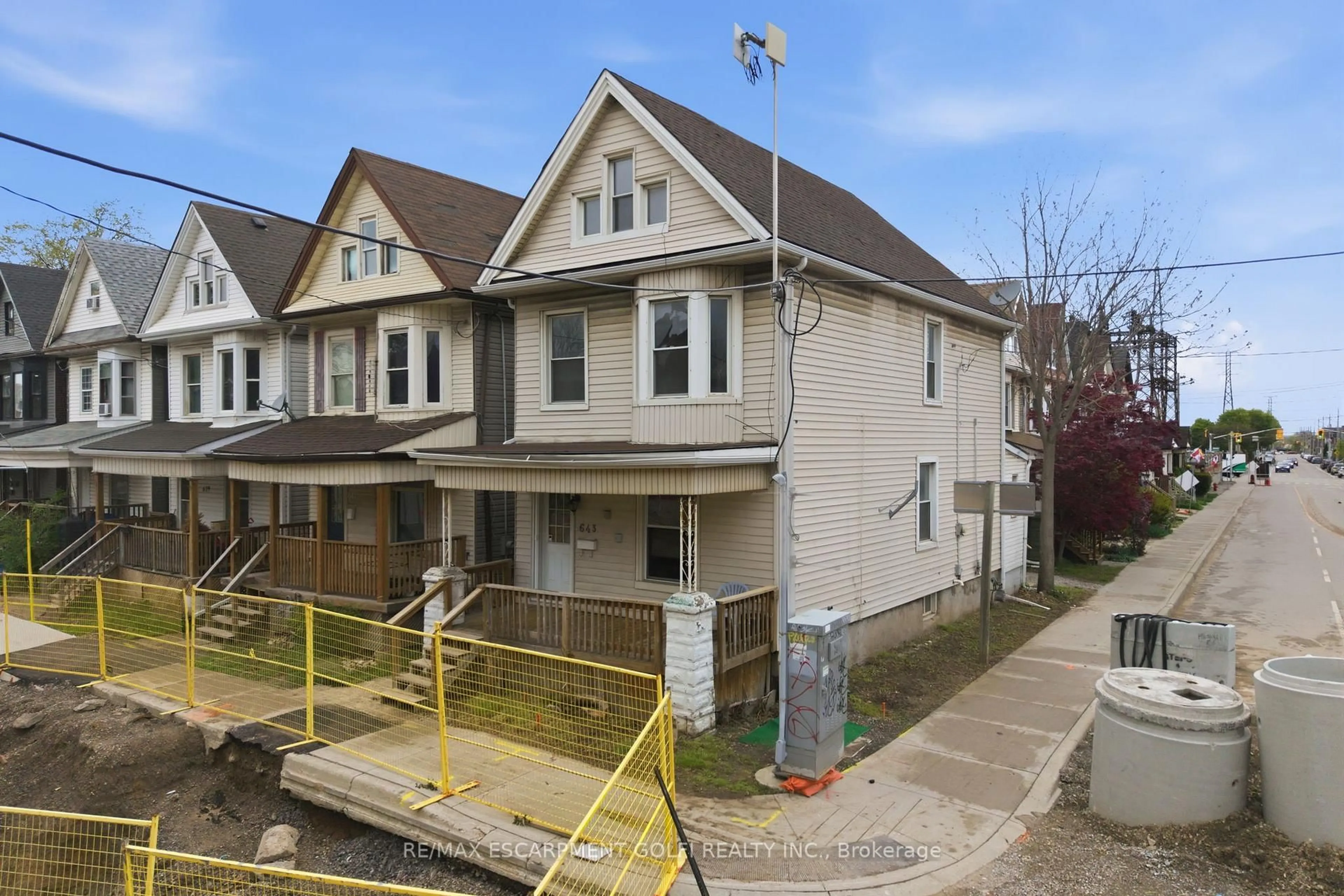 A pic from outside/outdoor area/front of a property/back of a property/a pic from drone, street for 643 Wilson St, Hamilton Ontario L8L 1V2
