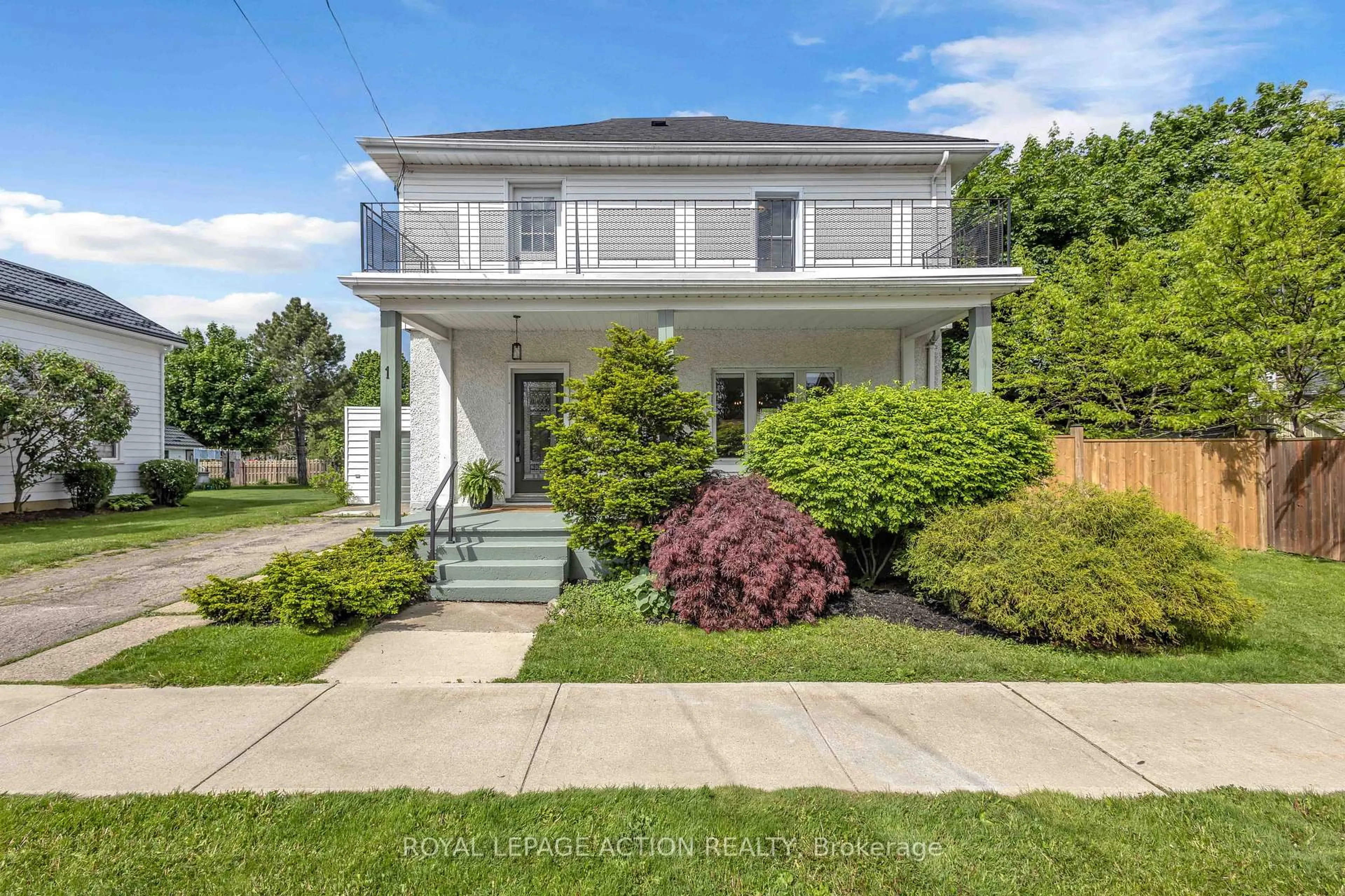 Home with vinyl exterior material, street for 1 Alexander St, Brant Ontario N0E 1A0