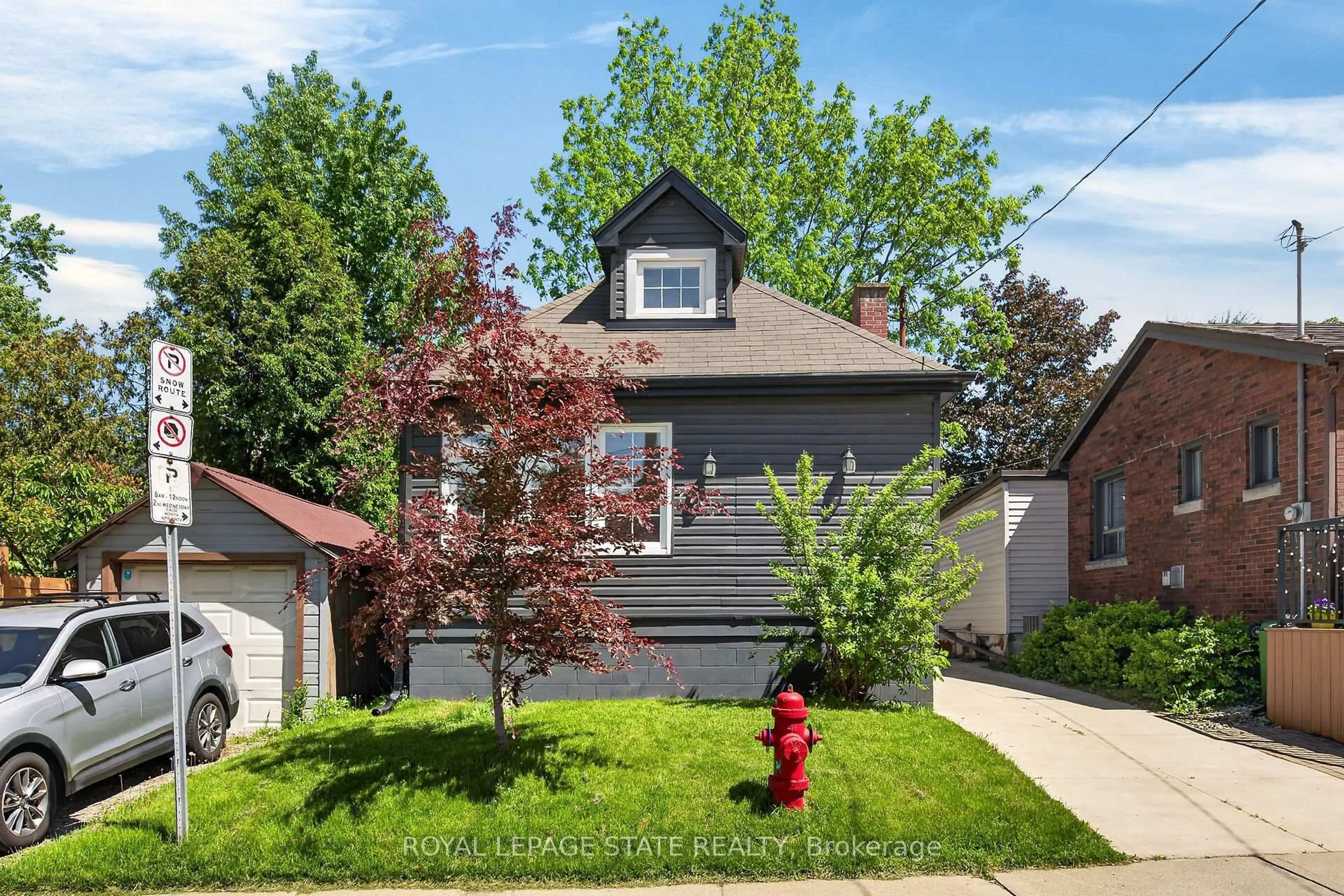 Unknown for 219 Hess St, Hamilton Ontario L8P 3P3
