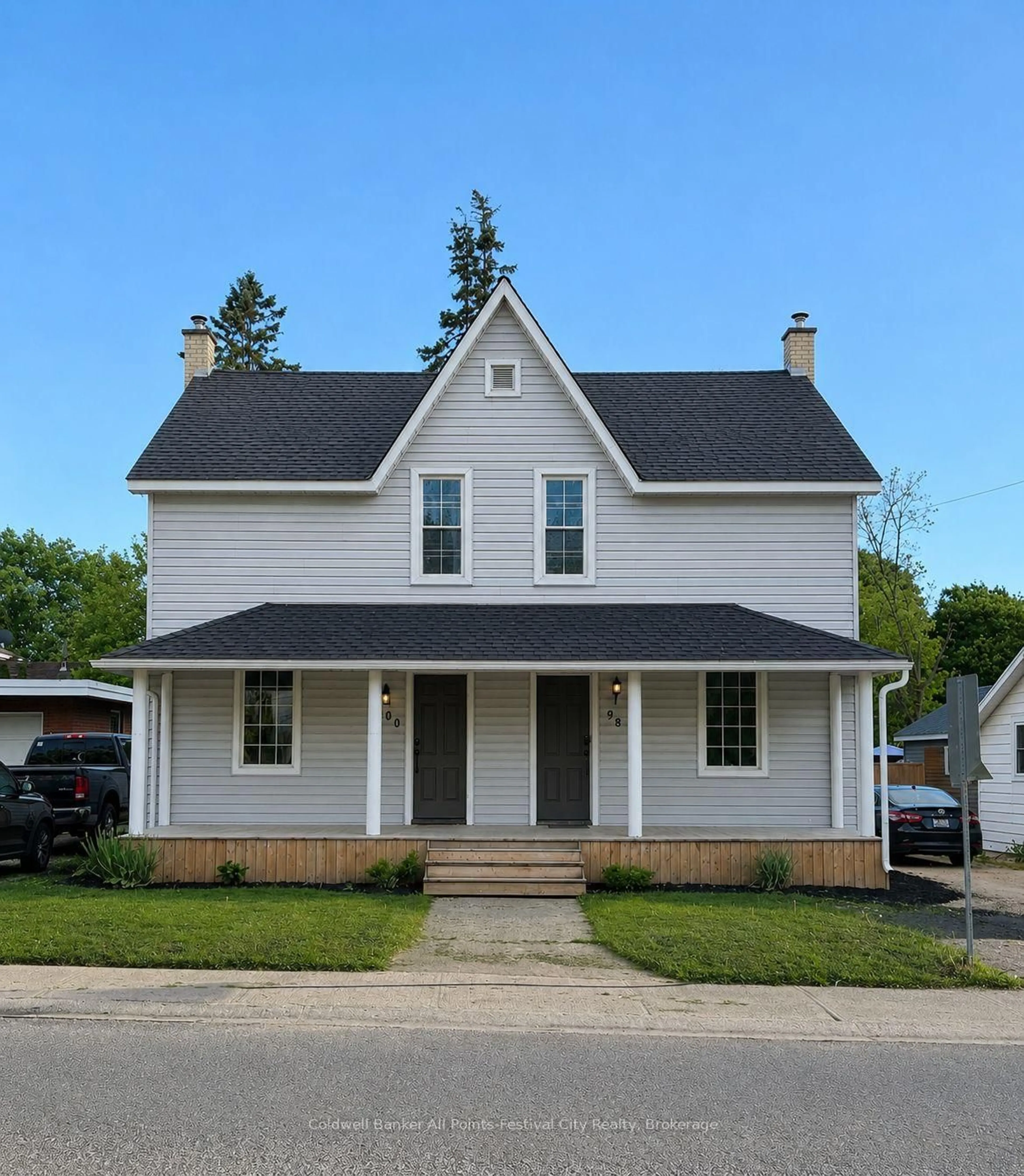 Home with vinyl exterior material, street for 100 John St, North Huron Ontario N0G 2W0