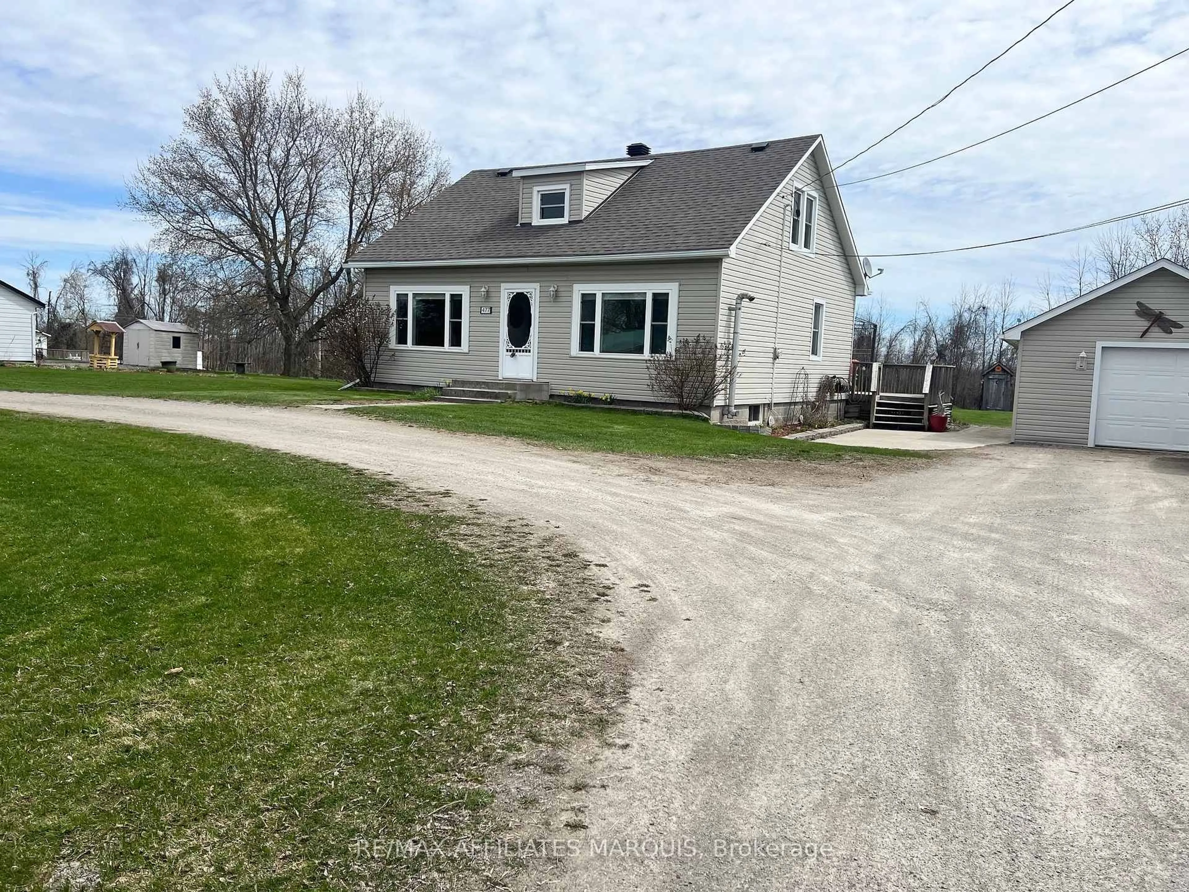 A pic from outside/outdoor area/front of a property/back of a property/a pic from drone, street for 477 Hwy 29 Rd, Rideau Lakes Ontario K7A 4S5