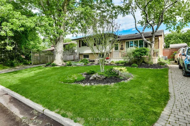 119 Metcalfe Cres, London South 2