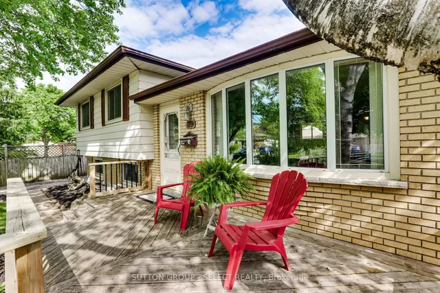 119 Metcalfe Cres, London South 5