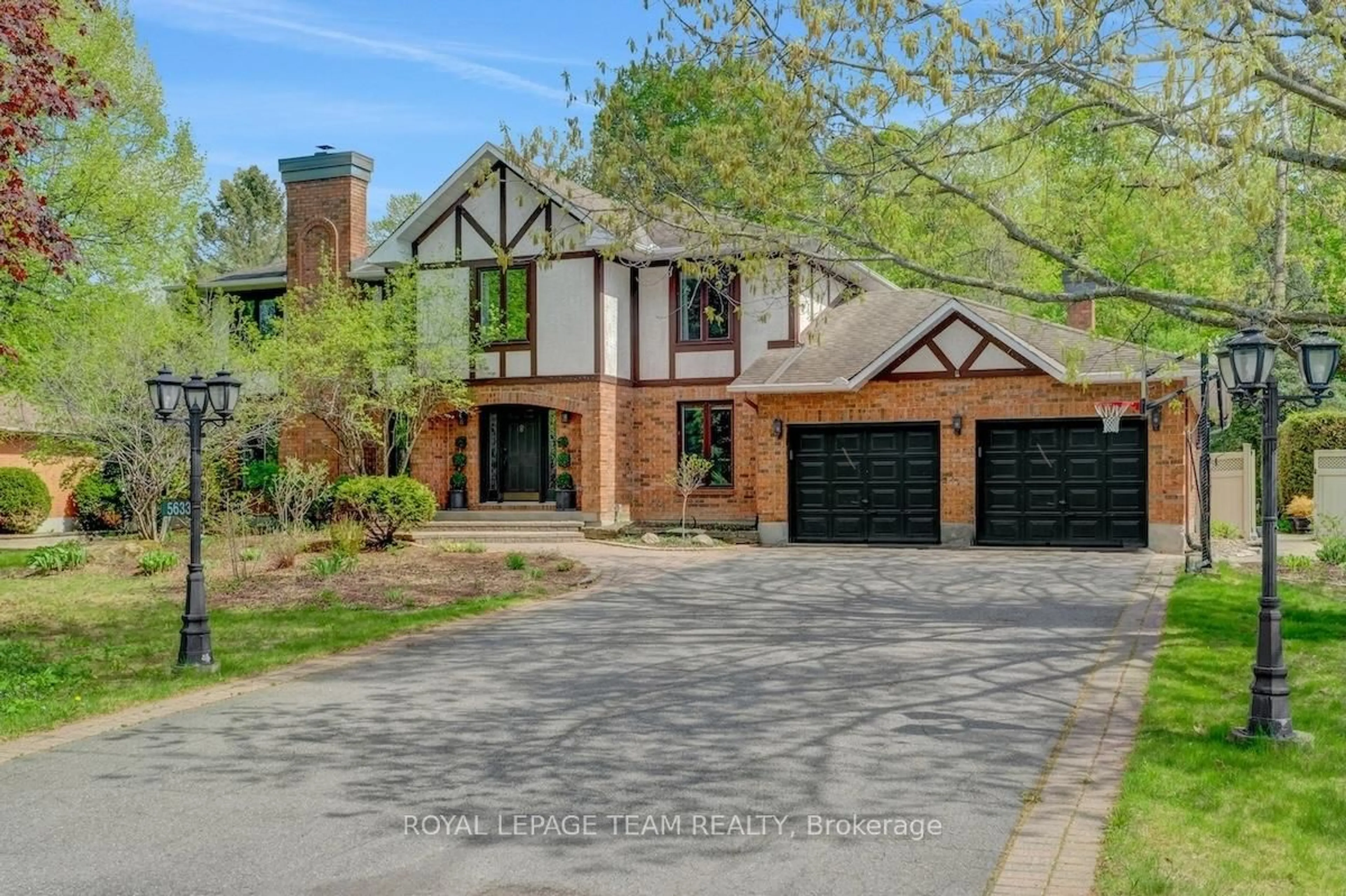 Home with brick exterior material, street for 5633 Watterson St, Manotick Ontario K4M 1C6